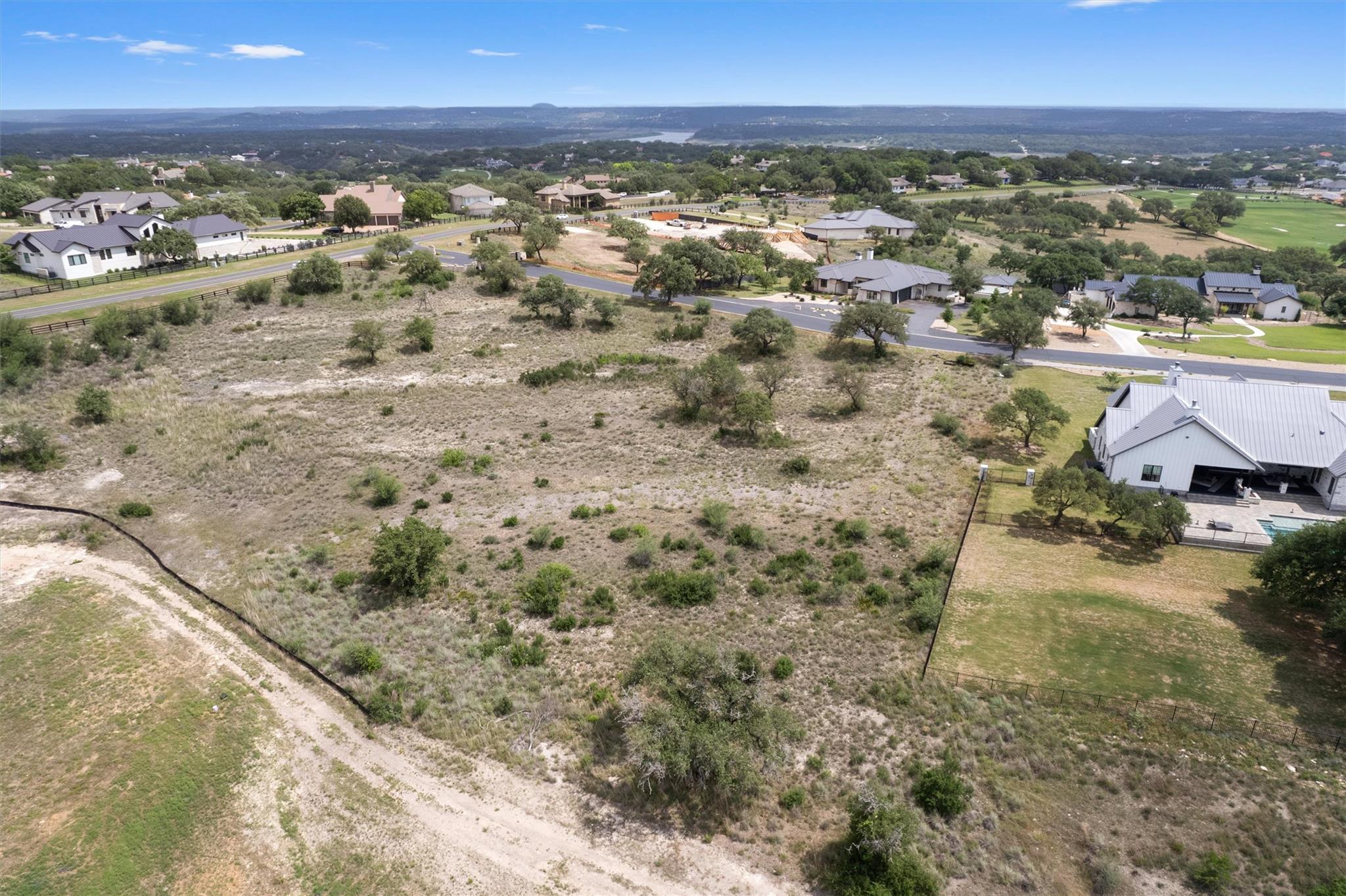 1217 Saddlebrook Canyon Ct, Spicewood, TX 78669