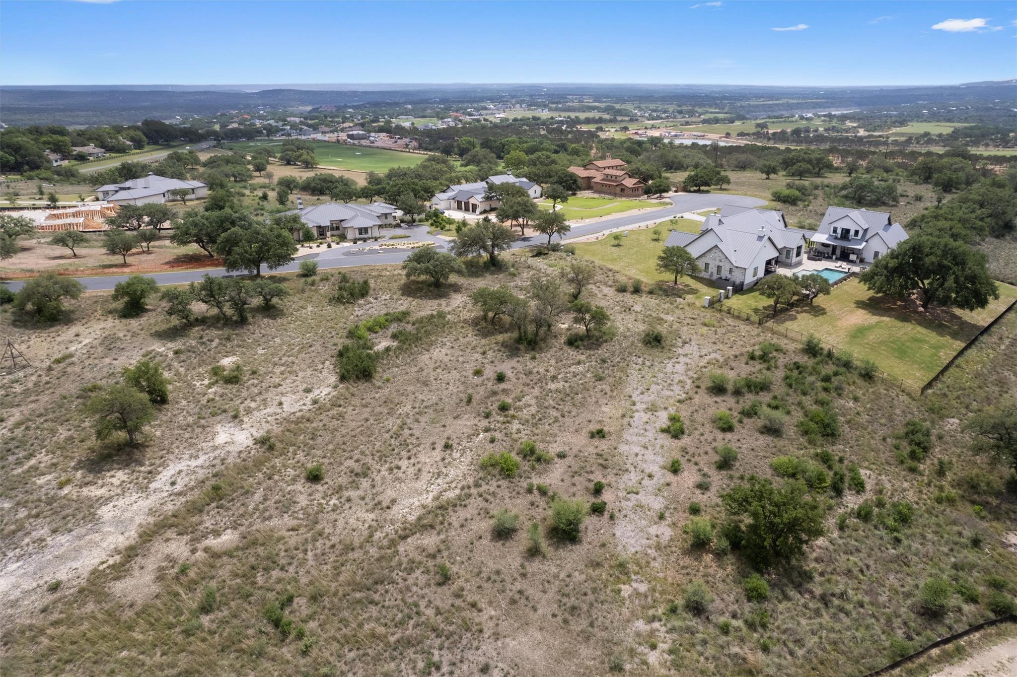 1217 Saddlebrook Canyon Ct, Spicewood, TX 78669