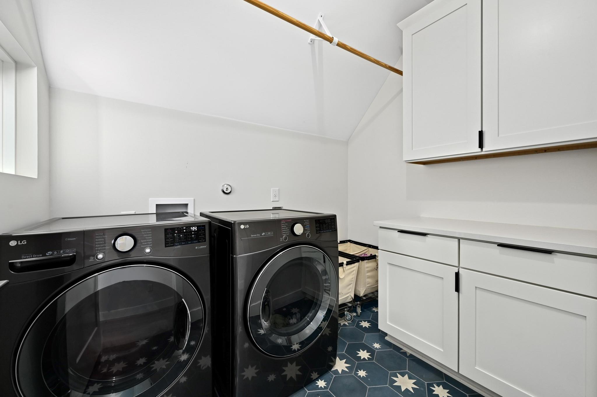 1815 Cullen Ave # 1, Austin, TX 78757