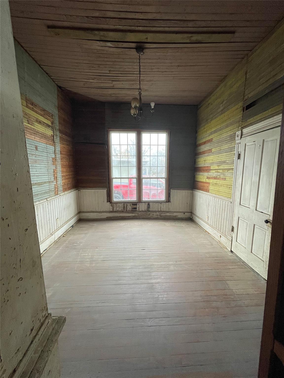 505 S Avenue C Ave, Elgin, TX 78621