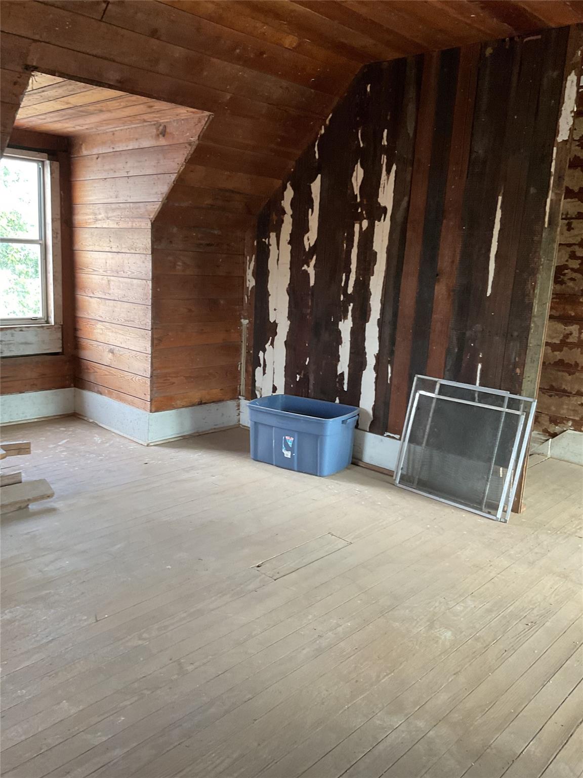 505 S Avenue C Ave, Elgin, TX 78621