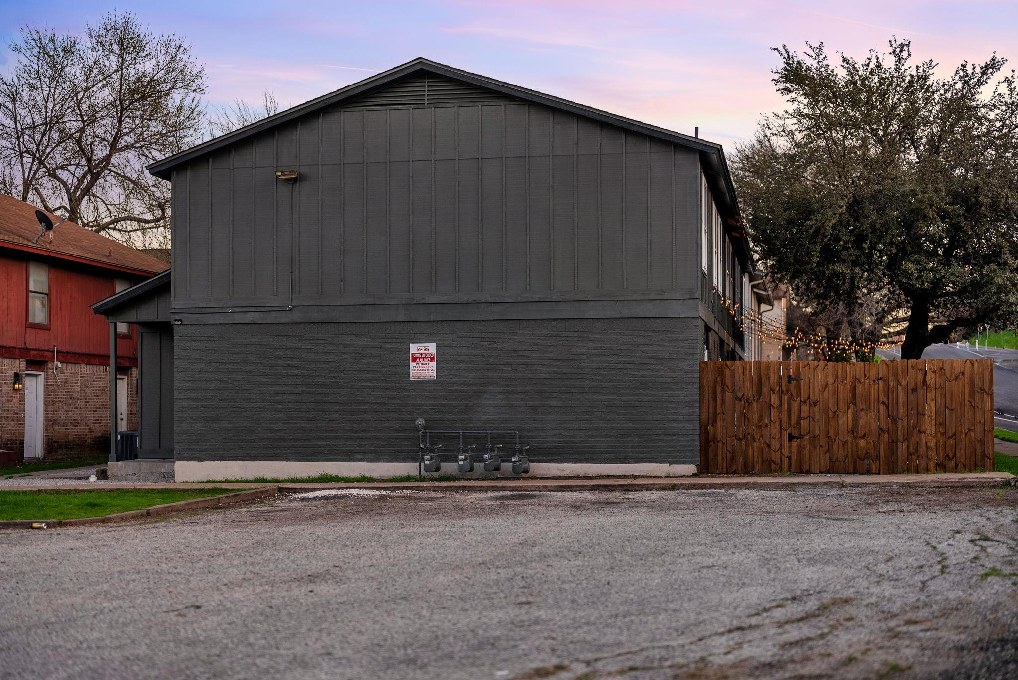 1323 Southport Dr # D, Austin, TX 78704