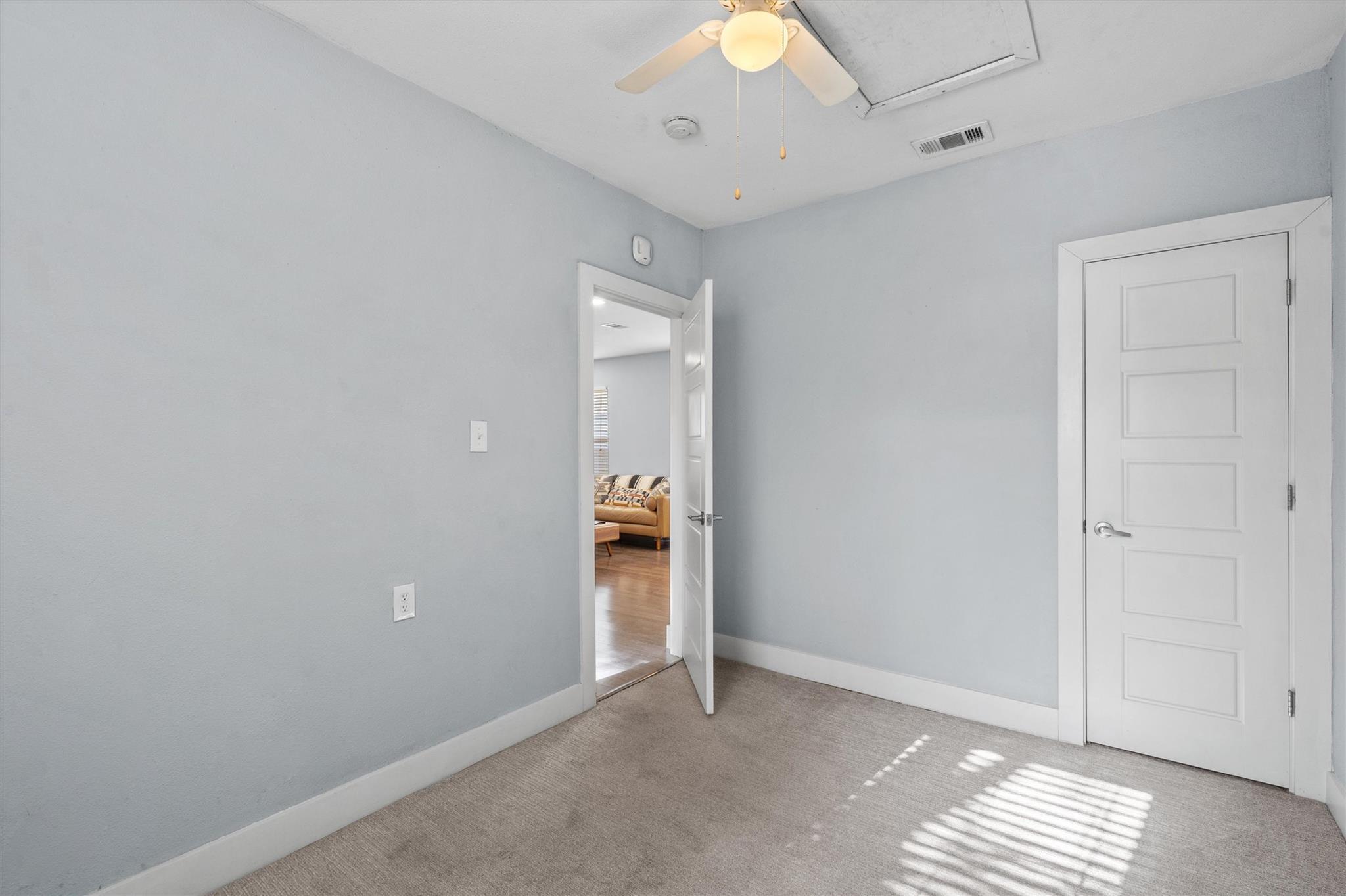 2102 E 14th St # A, Austin, TX 78702