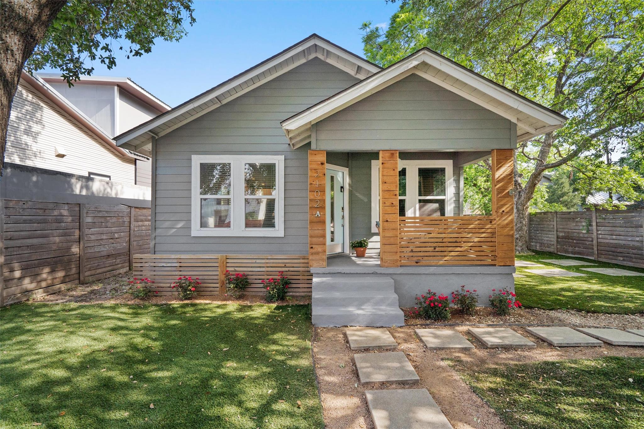 2102 E 14th St # A, Austin, TX 78702