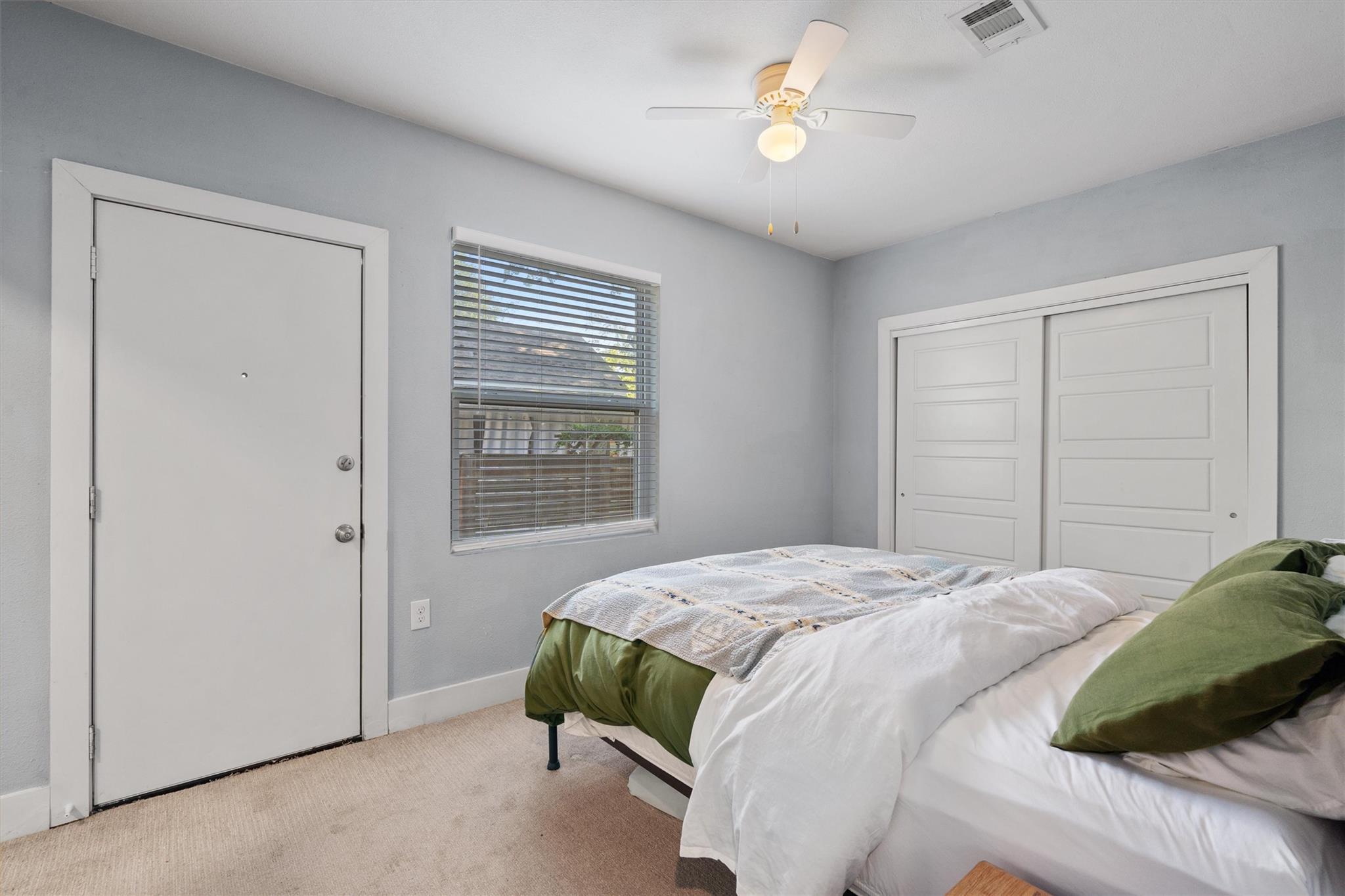 2102 E 14th St # A, Austin, TX 78702