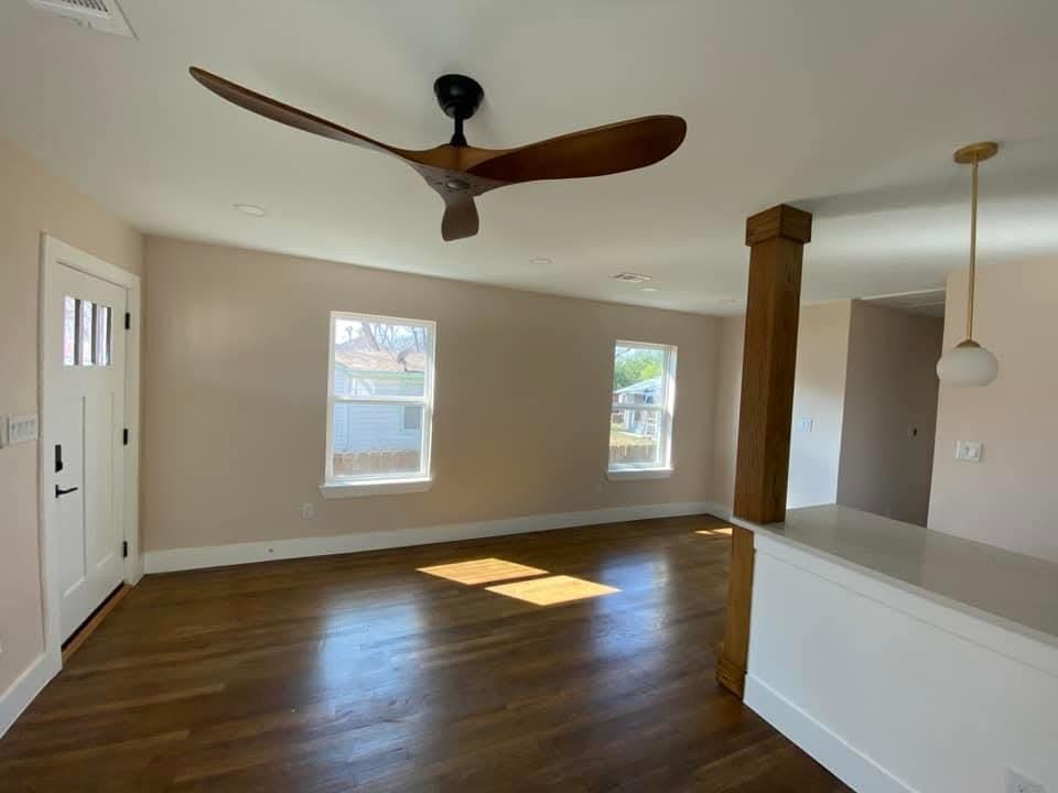 216 Armstrong St, San Marcos, TX 78666