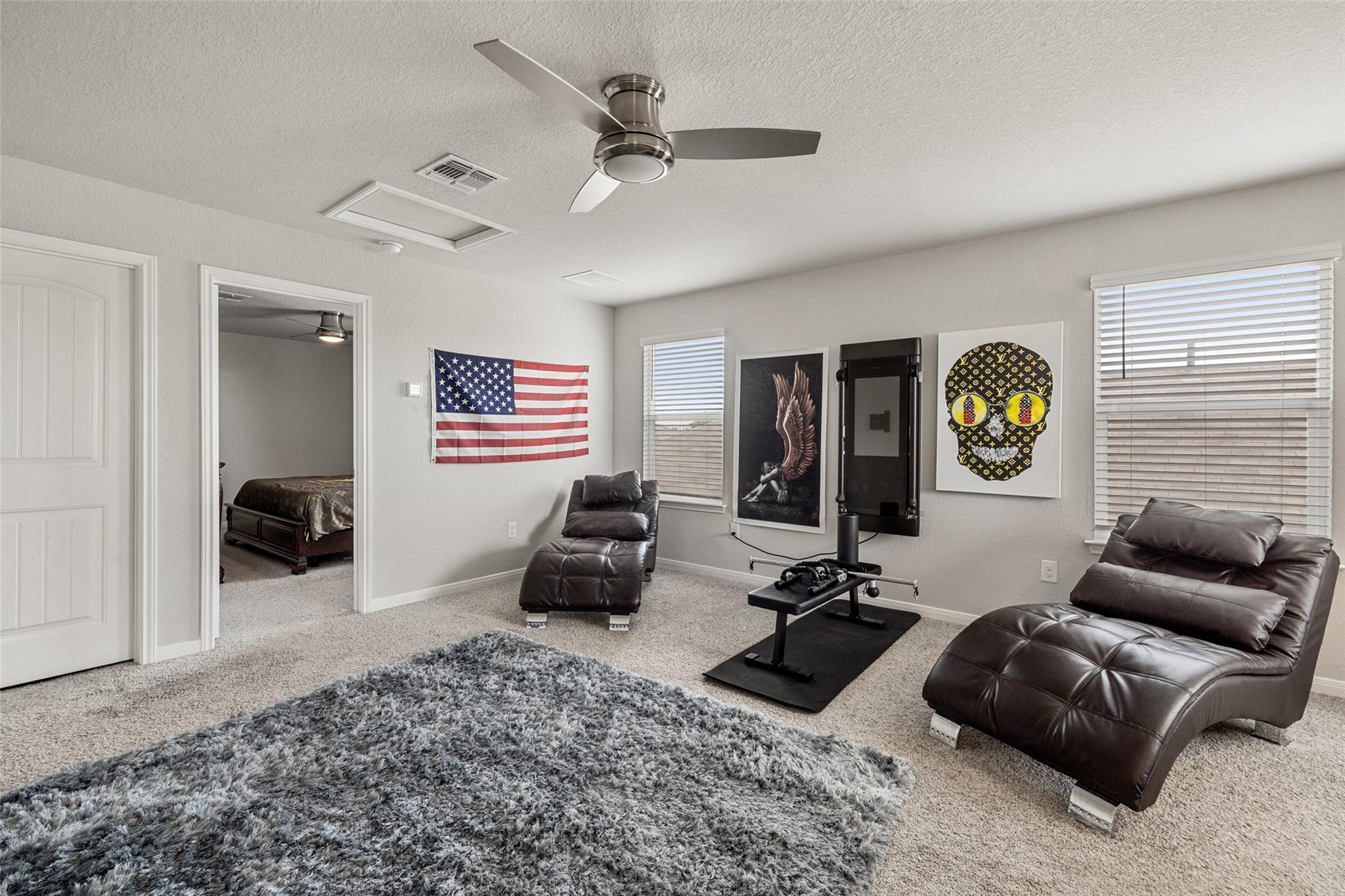 119 Stellamar Dr, Hutto, TX 78634