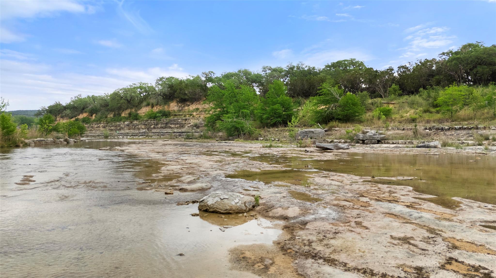 2410 Flite Acres Rd, Wimberley, TX 78676