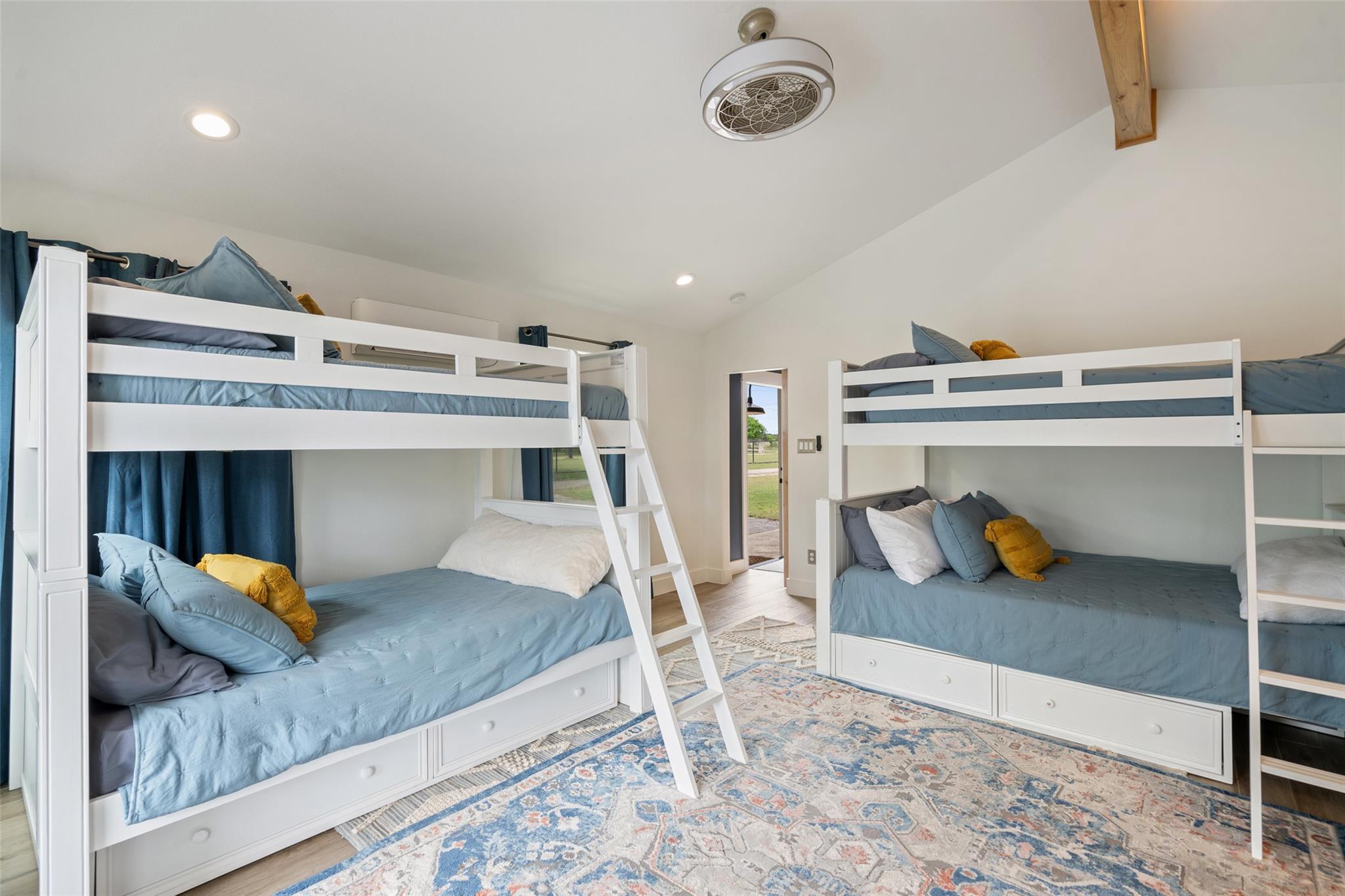 2410 Flite Acres Rd, Wimberley, TX 78676