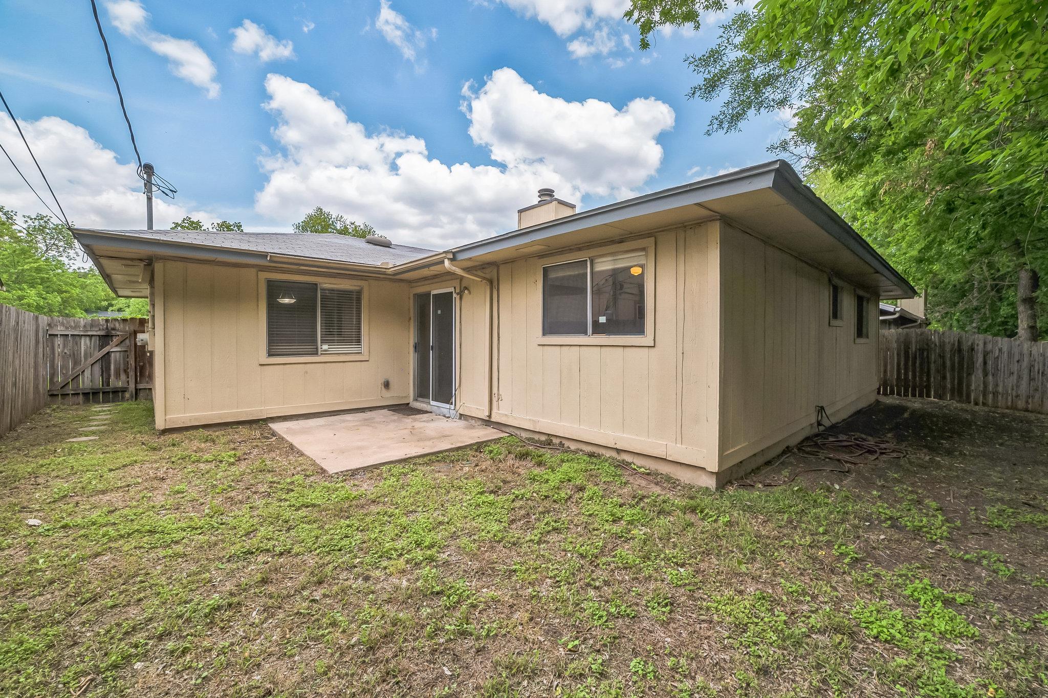 9709 Meadowheath Dr, Austin, TX 78729
