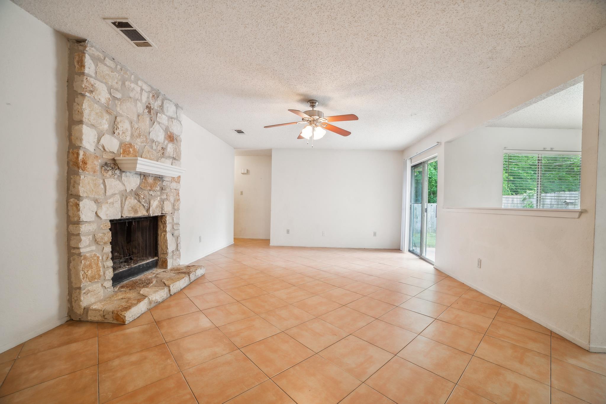 9709 Meadowheath Dr, Austin, TX 78729