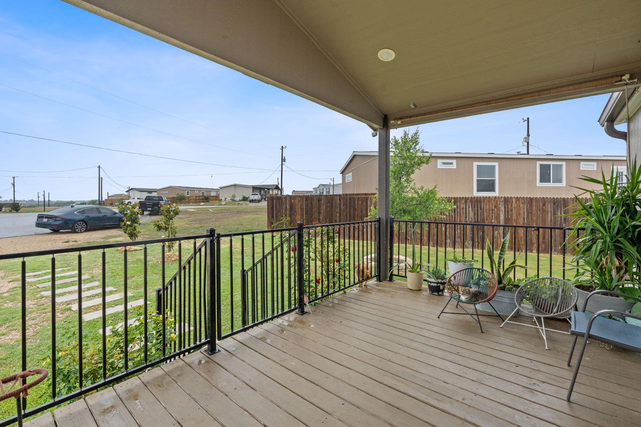 121 Fate Ct, Kyle, TX 78640