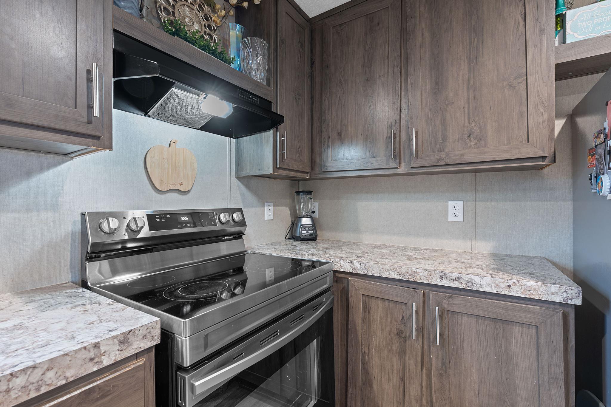 121 Fate Ct, Kyle, TX 78640