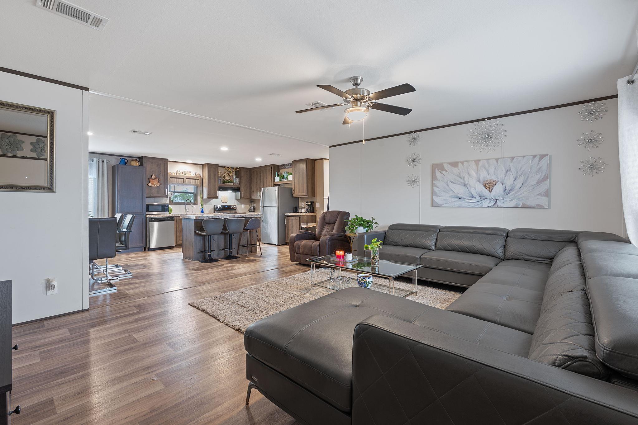 121 Fate Ct, Kyle, TX 78640