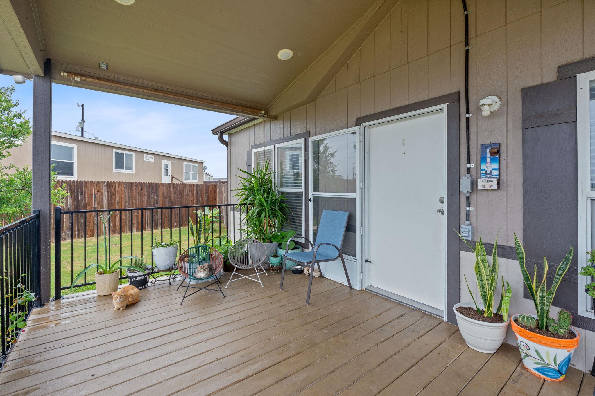 121 Fate Ct, Kyle, TX 78640