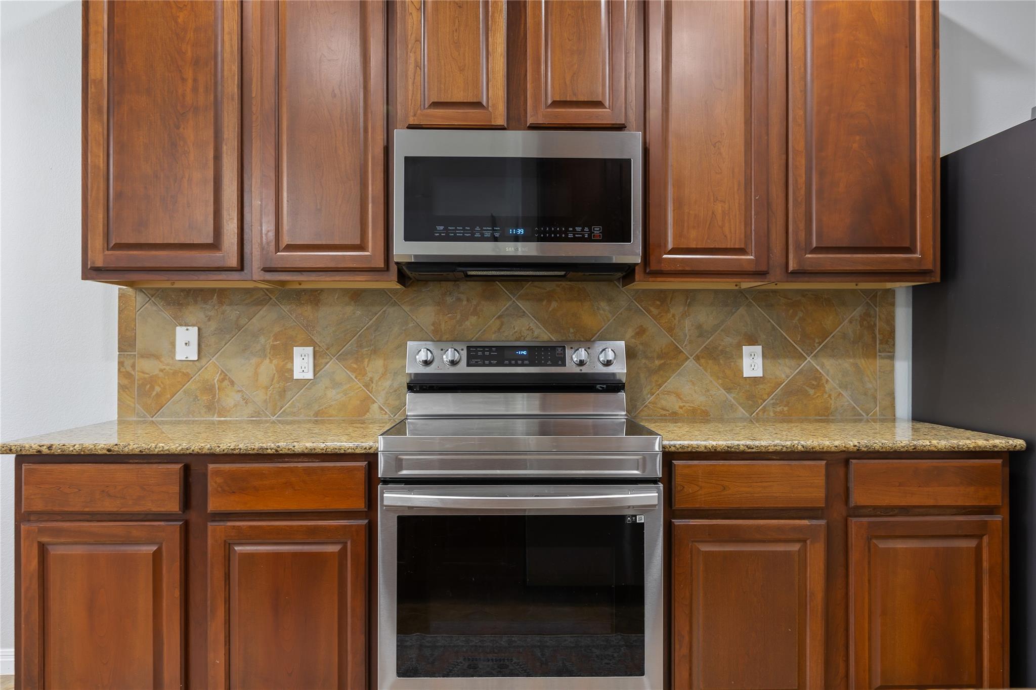 11237 Lost Maples Trl, Austin, TX 78748