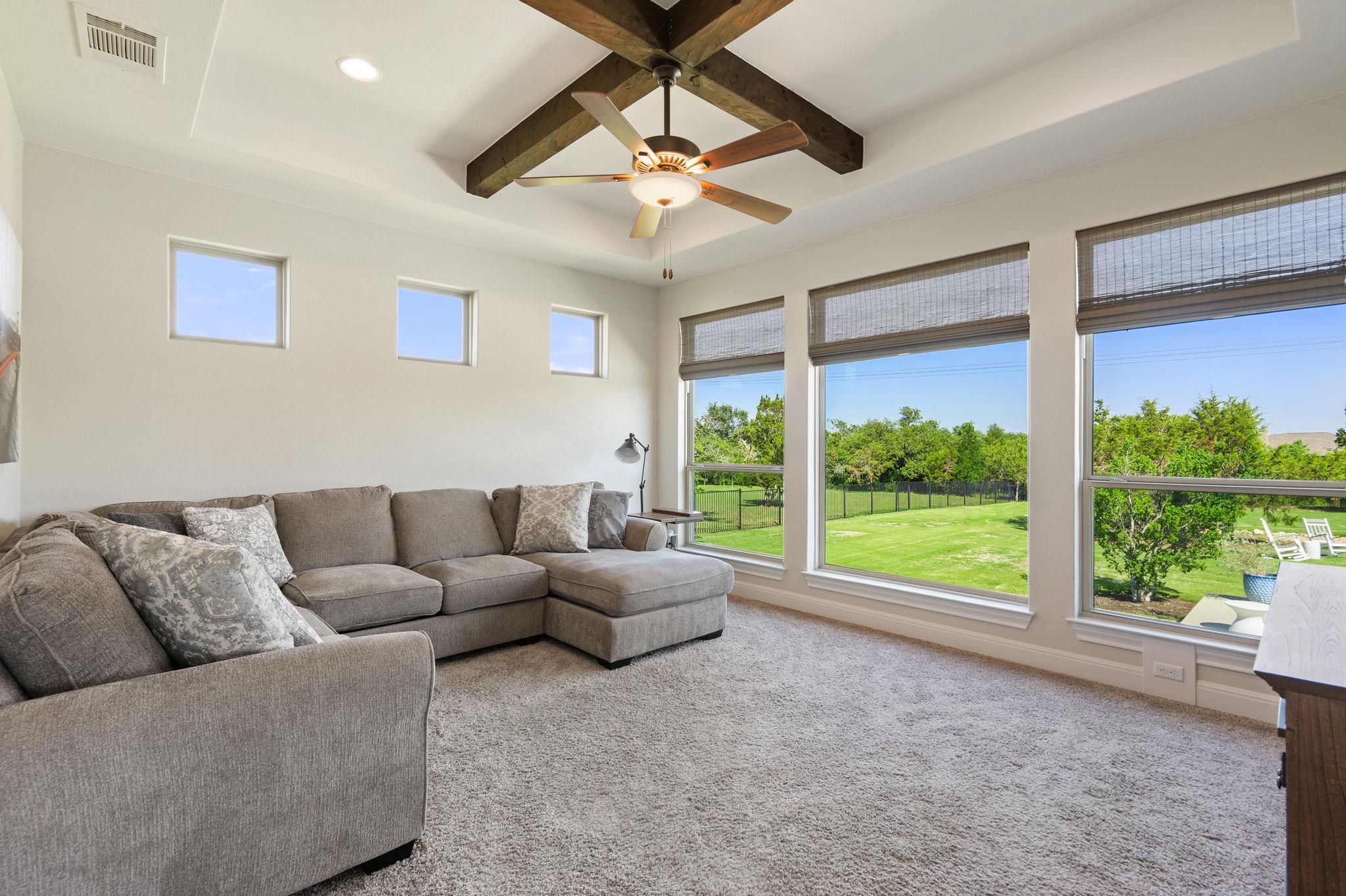 3720 Deep Pocket Dr, Leander, TX 78641