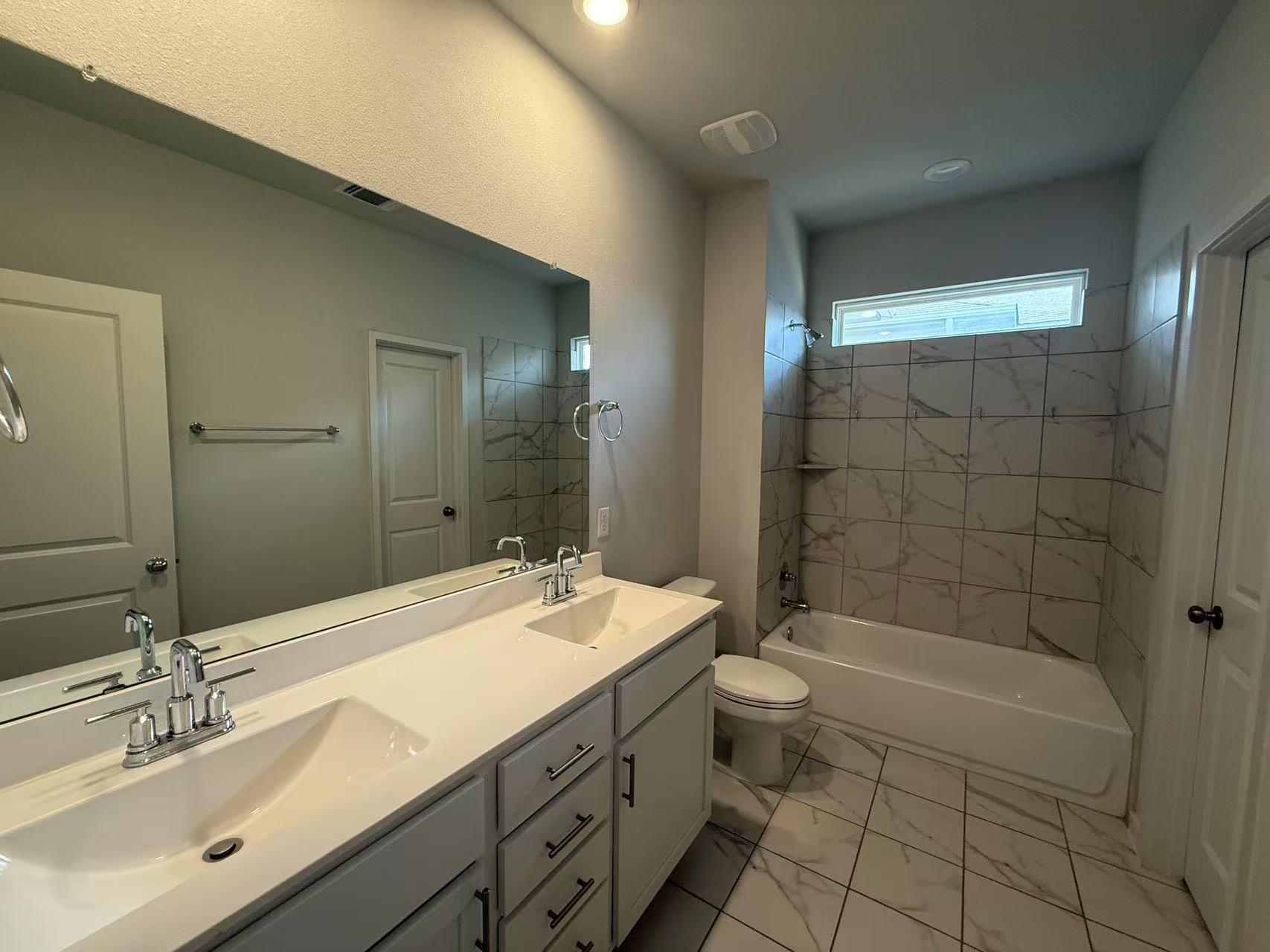 605 W South St # 52, Leander, TX 78641