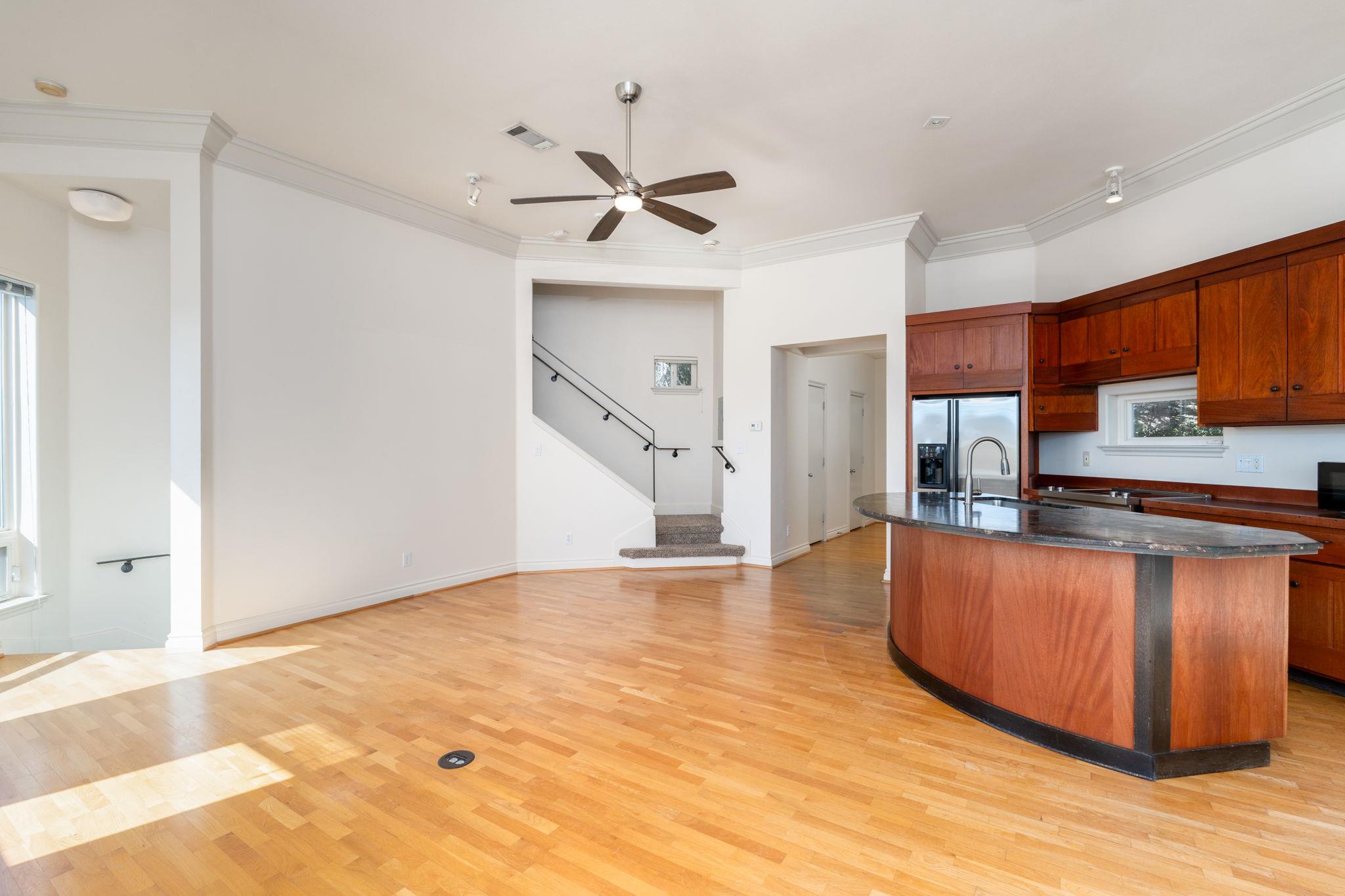 5310 Scenic View Dr, Austin, TX 78746