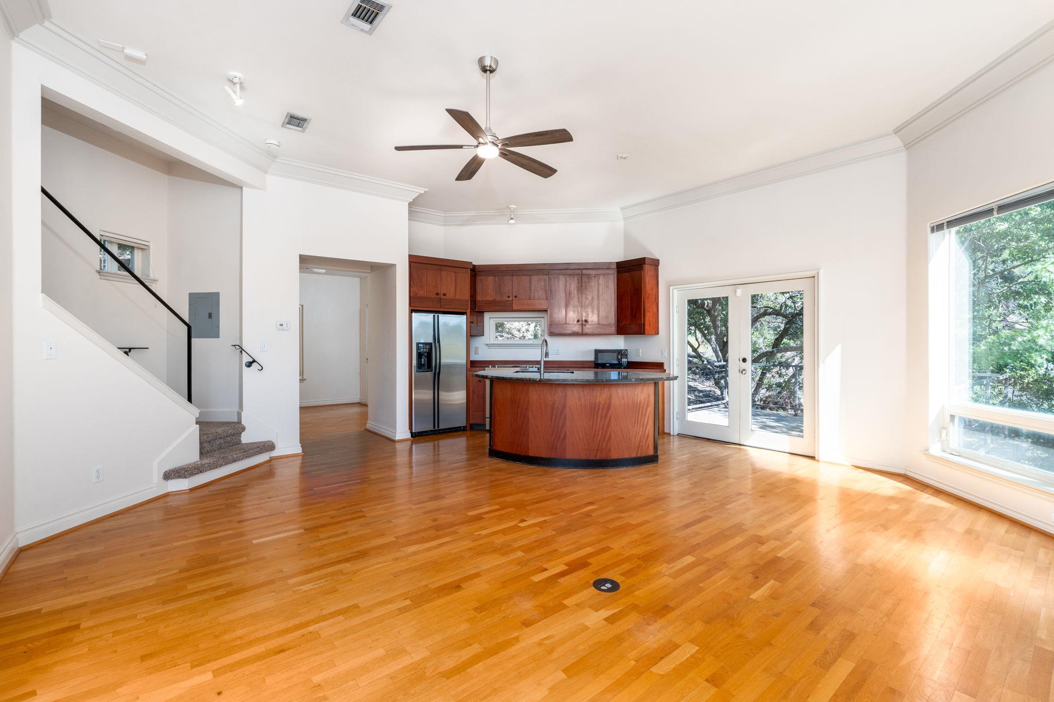 5310 Scenic View Dr, Austin, TX 78746