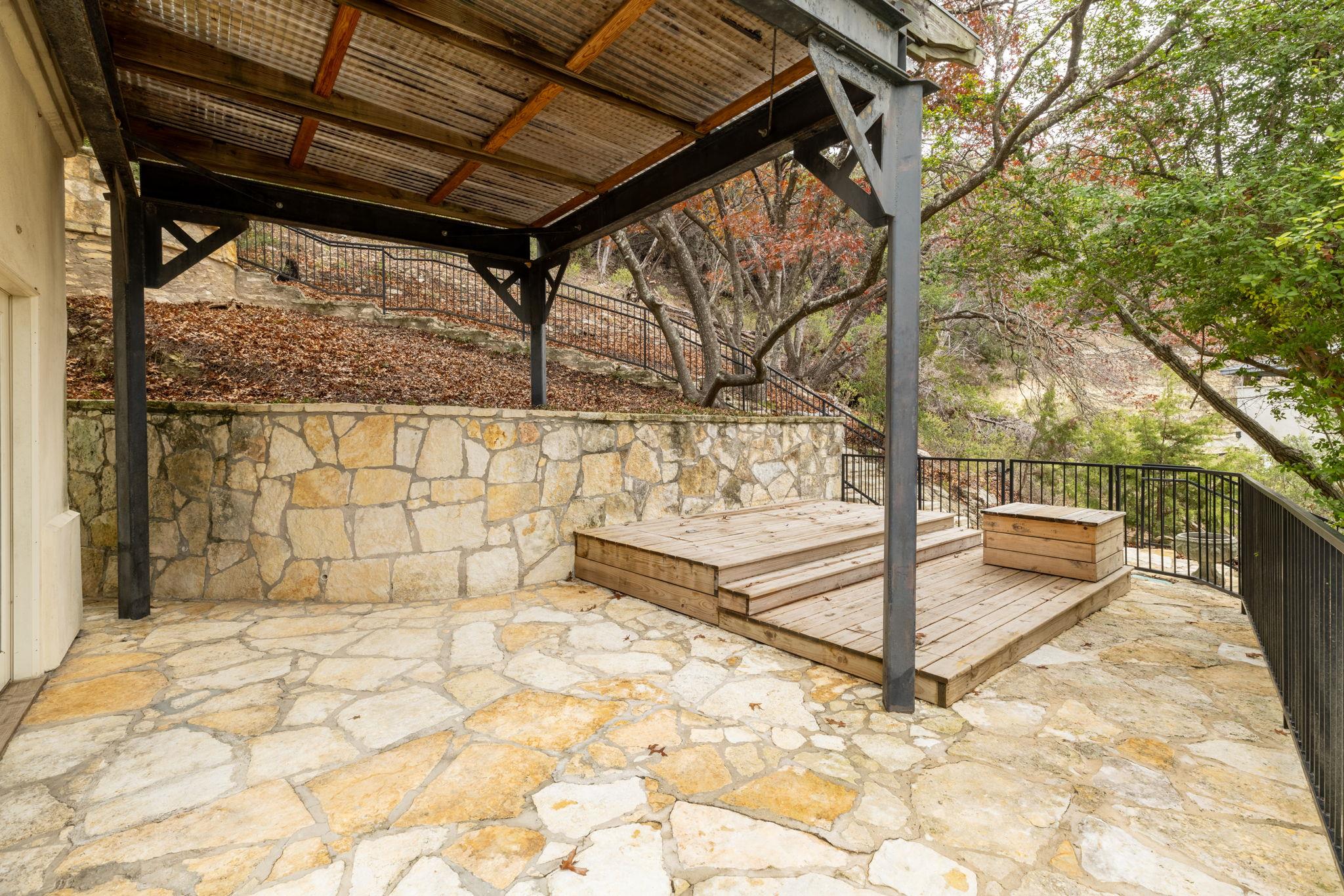 5310 Scenic View Dr, Austin, TX 78746