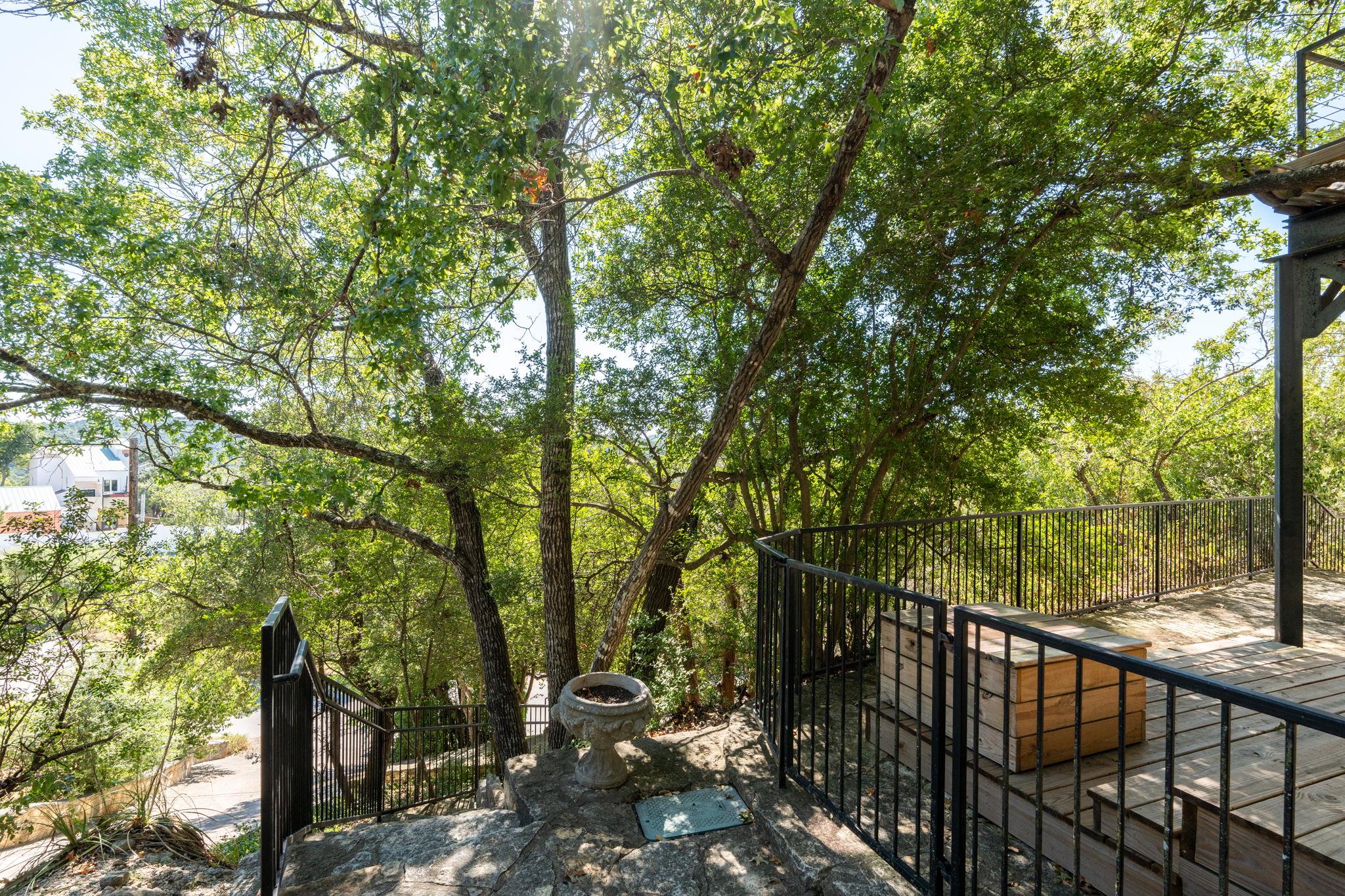 5310 Scenic View Dr, Austin, TX 78746