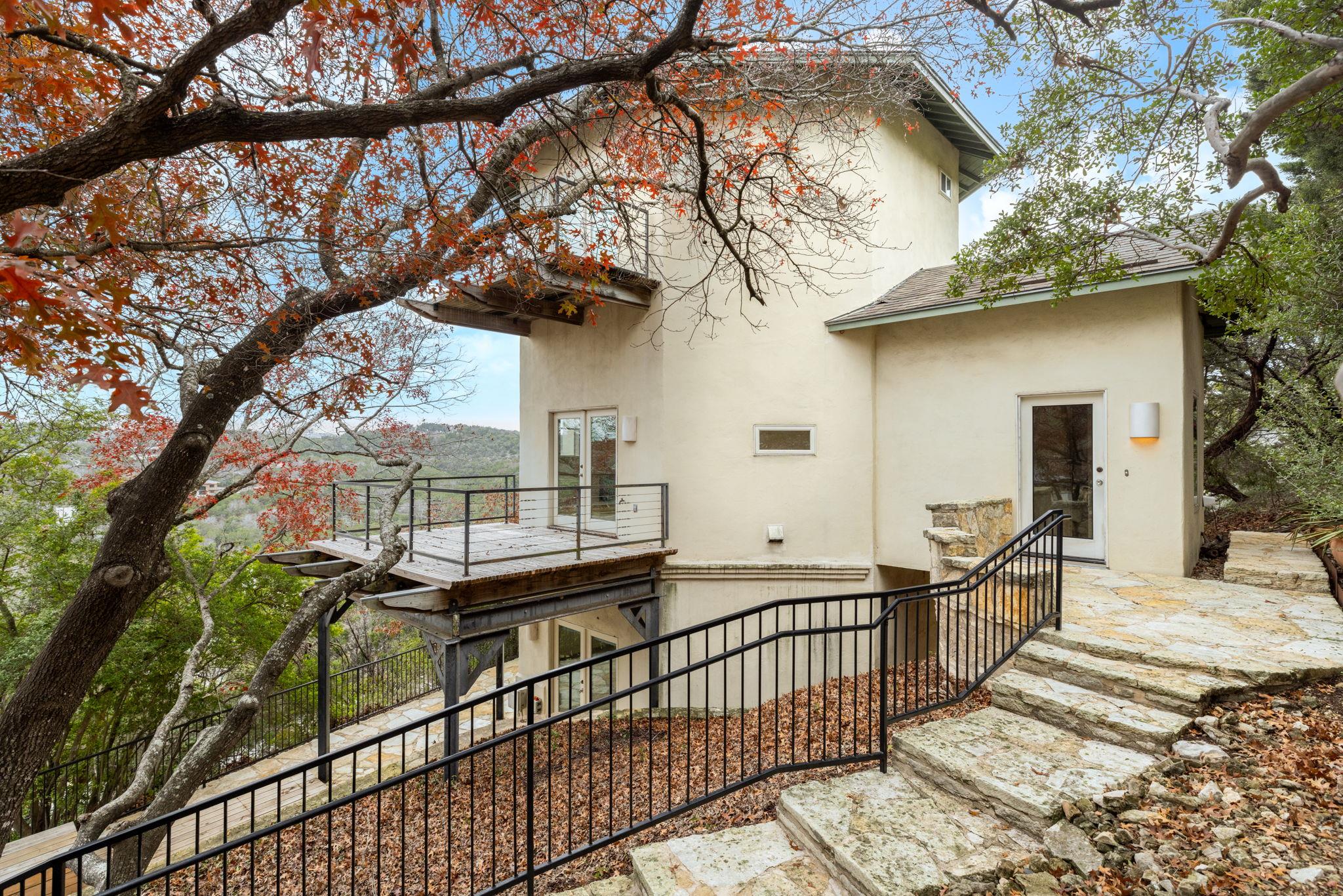 5310 Scenic View Dr, Austin, TX 78746