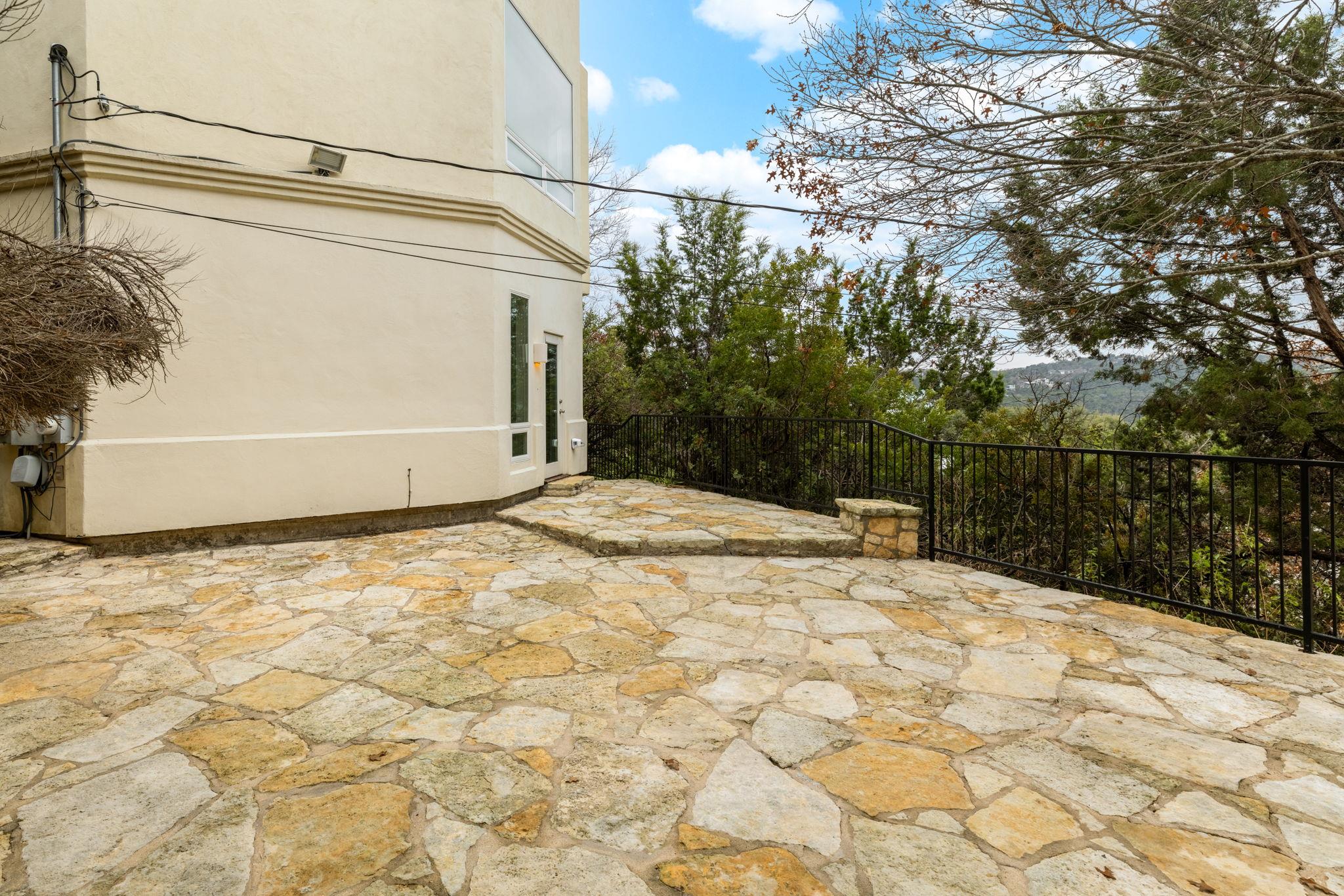 5310 Scenic View Dr, Austin, TX 78746