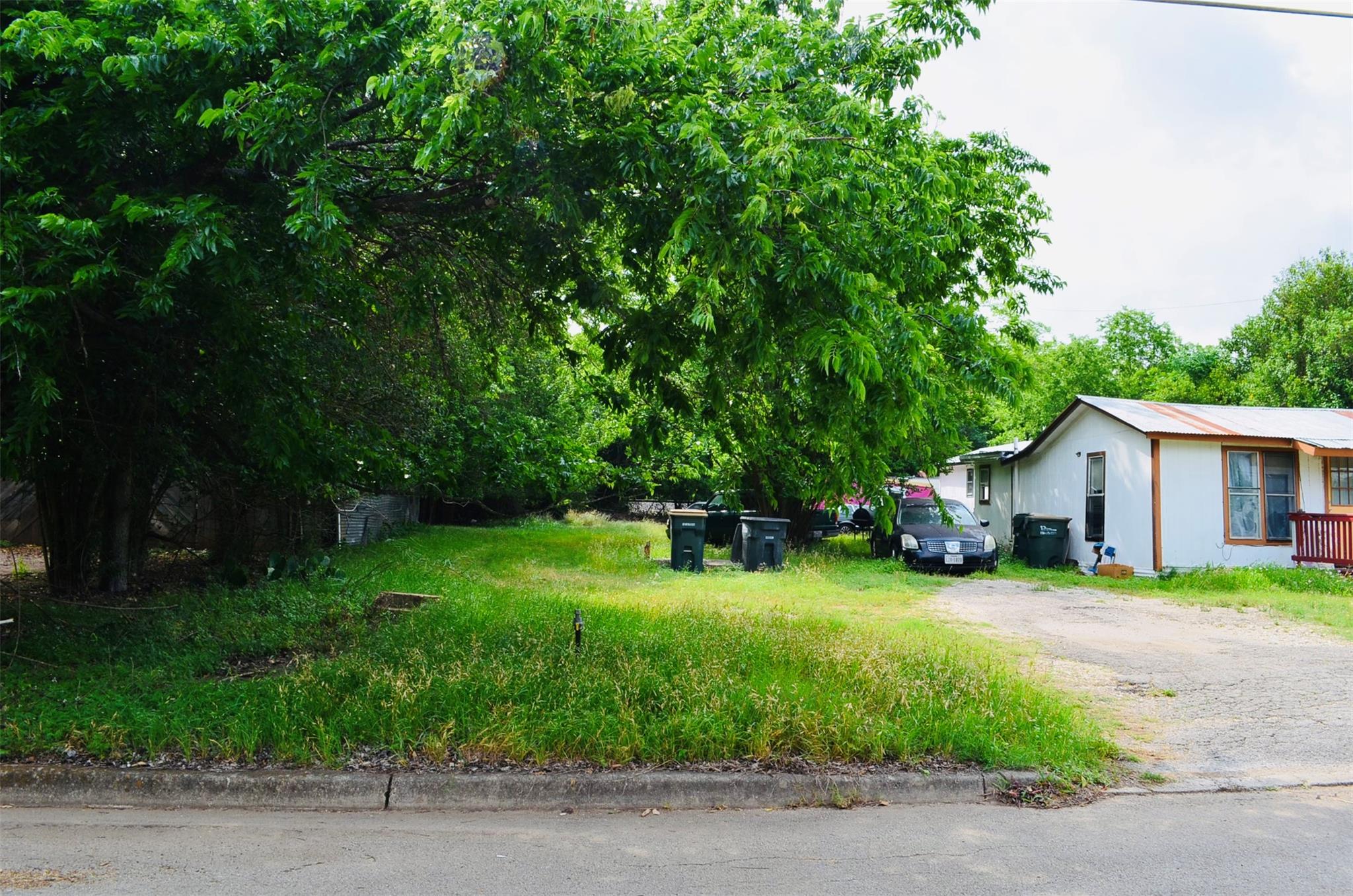 1011 Gravel St, San Marcos, TX 78666