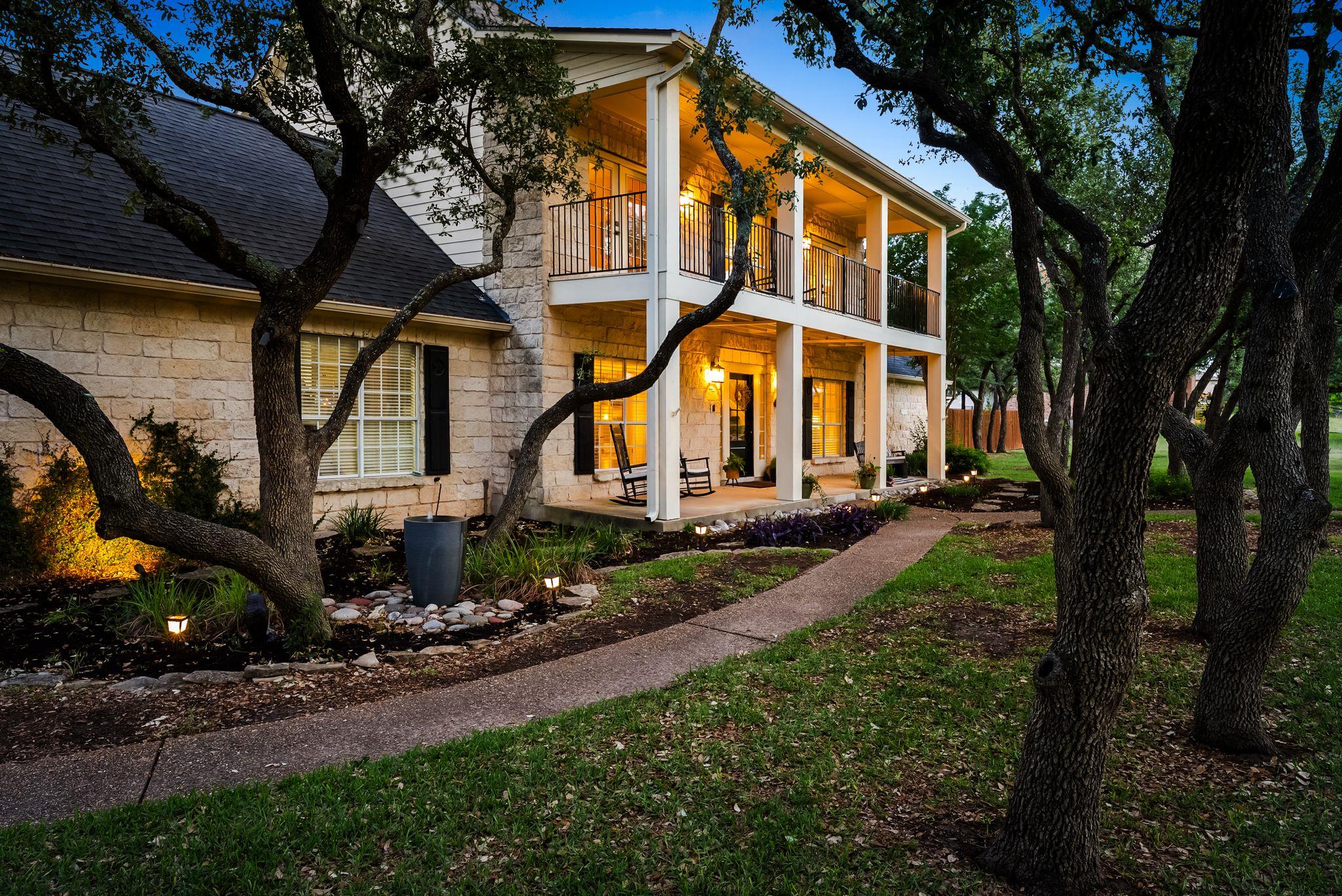 8909 Gallant Fox Rd, Austin, TX 78737