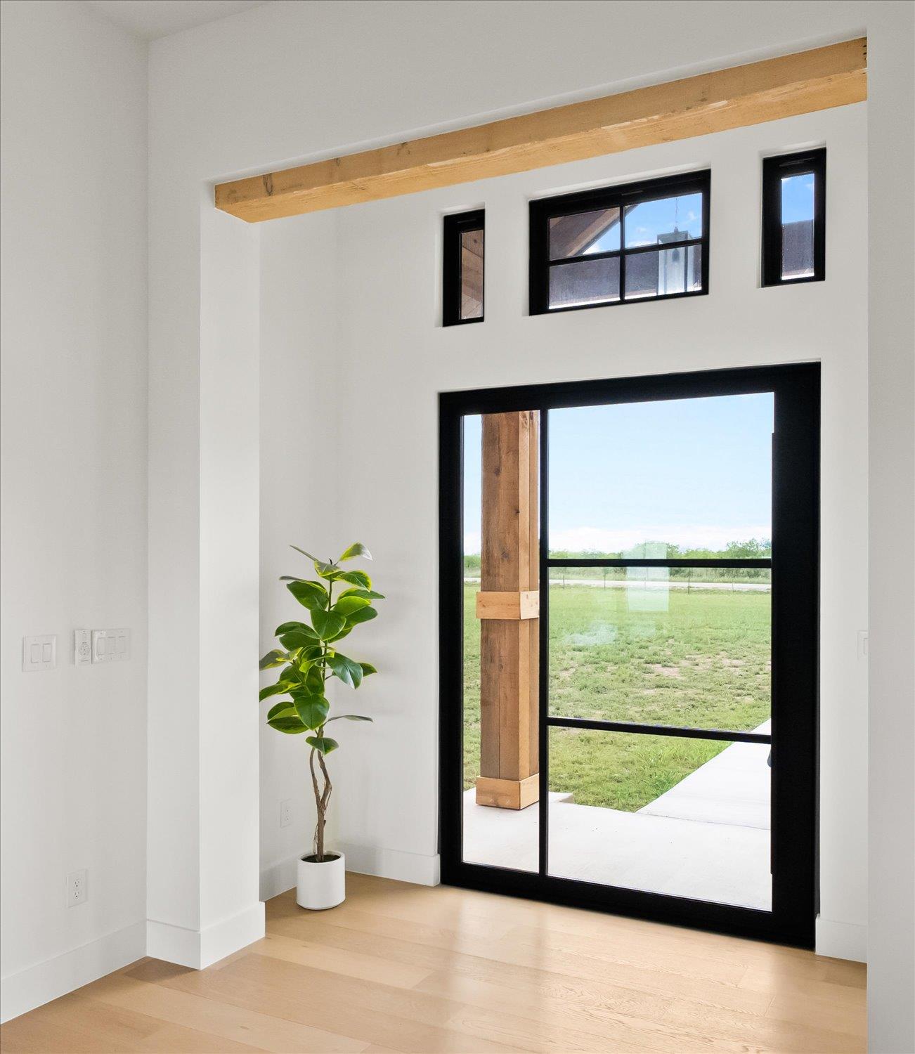 1754 County Road 146 Rd, Georgetown, TX 78633