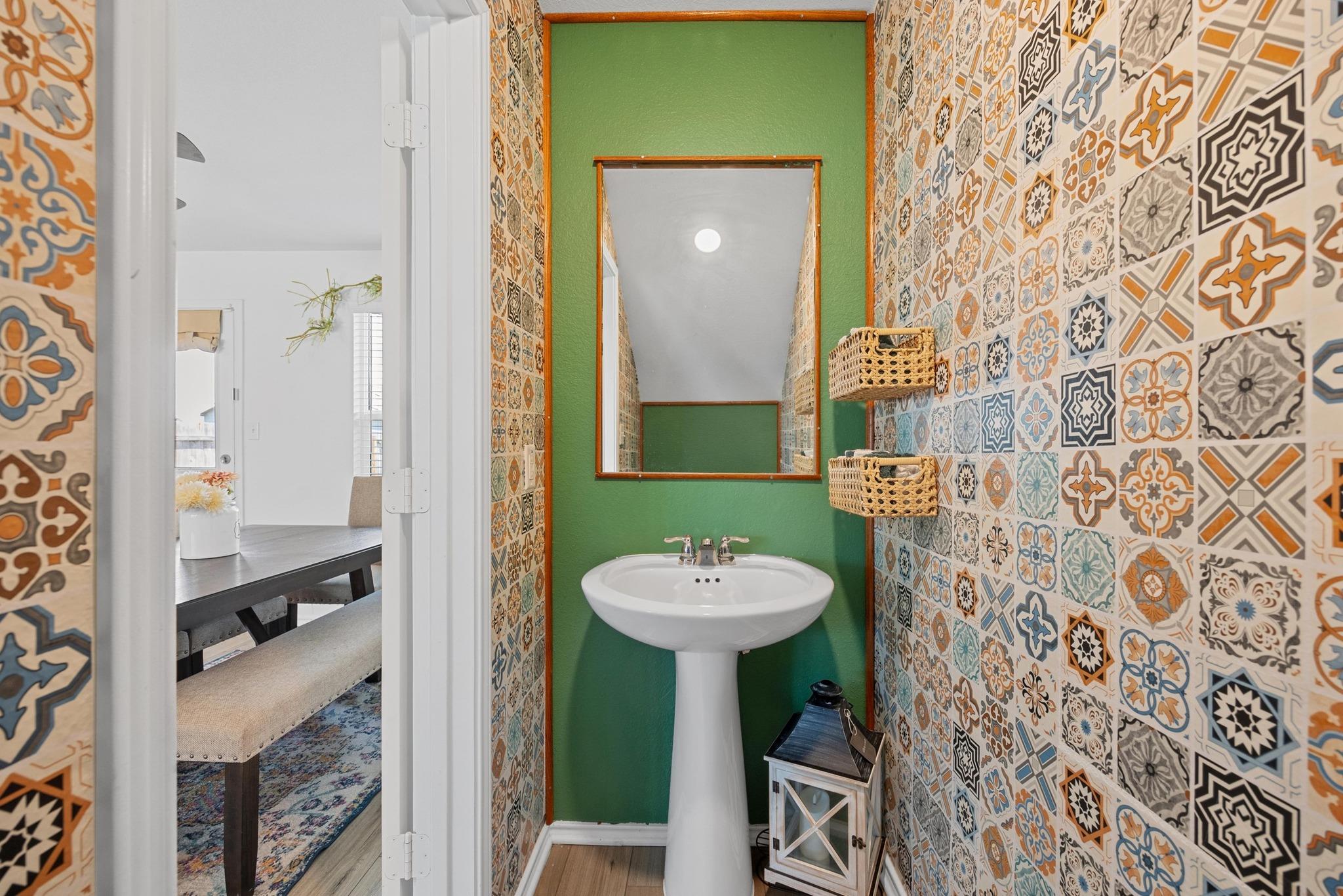 13712 Knights Branch Dr, Elgin, TX 78621