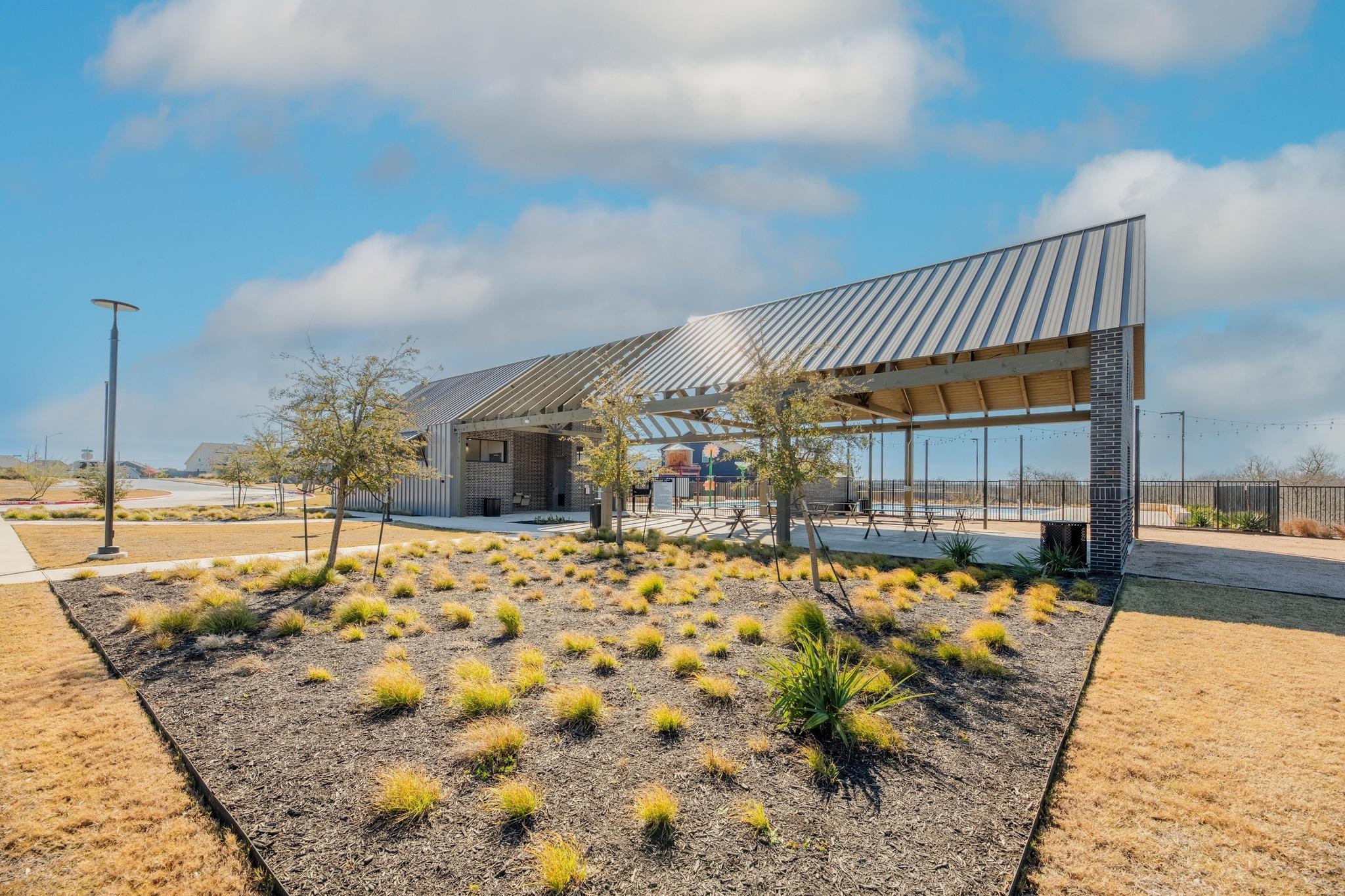 13712 Knights Branch Dr, Elgin, TX 78621