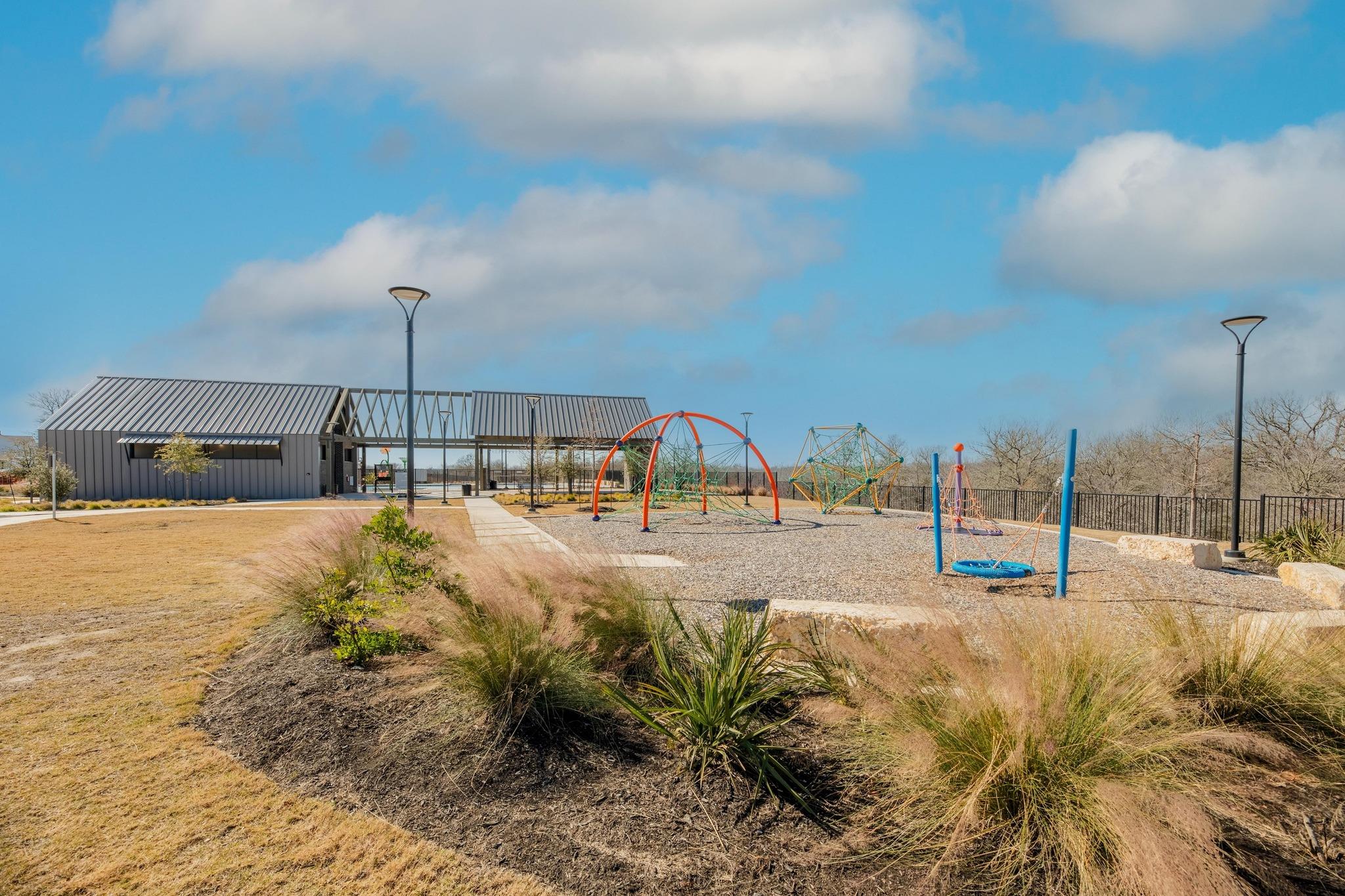 13712 Knights Branch Dr, Elgin, TX 78621