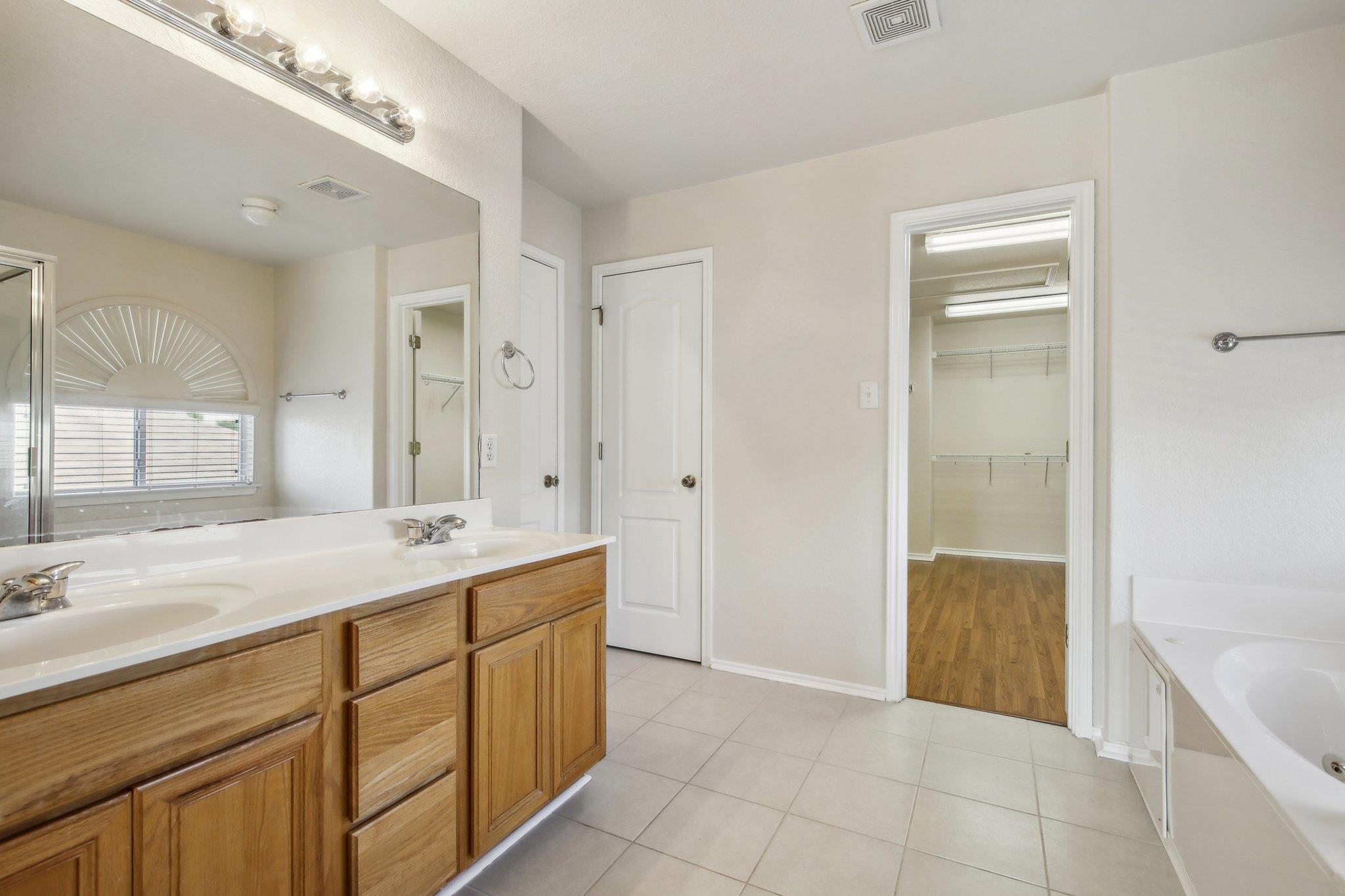 2430 Dove Crossing Dr, New Braunfels, TX 78130