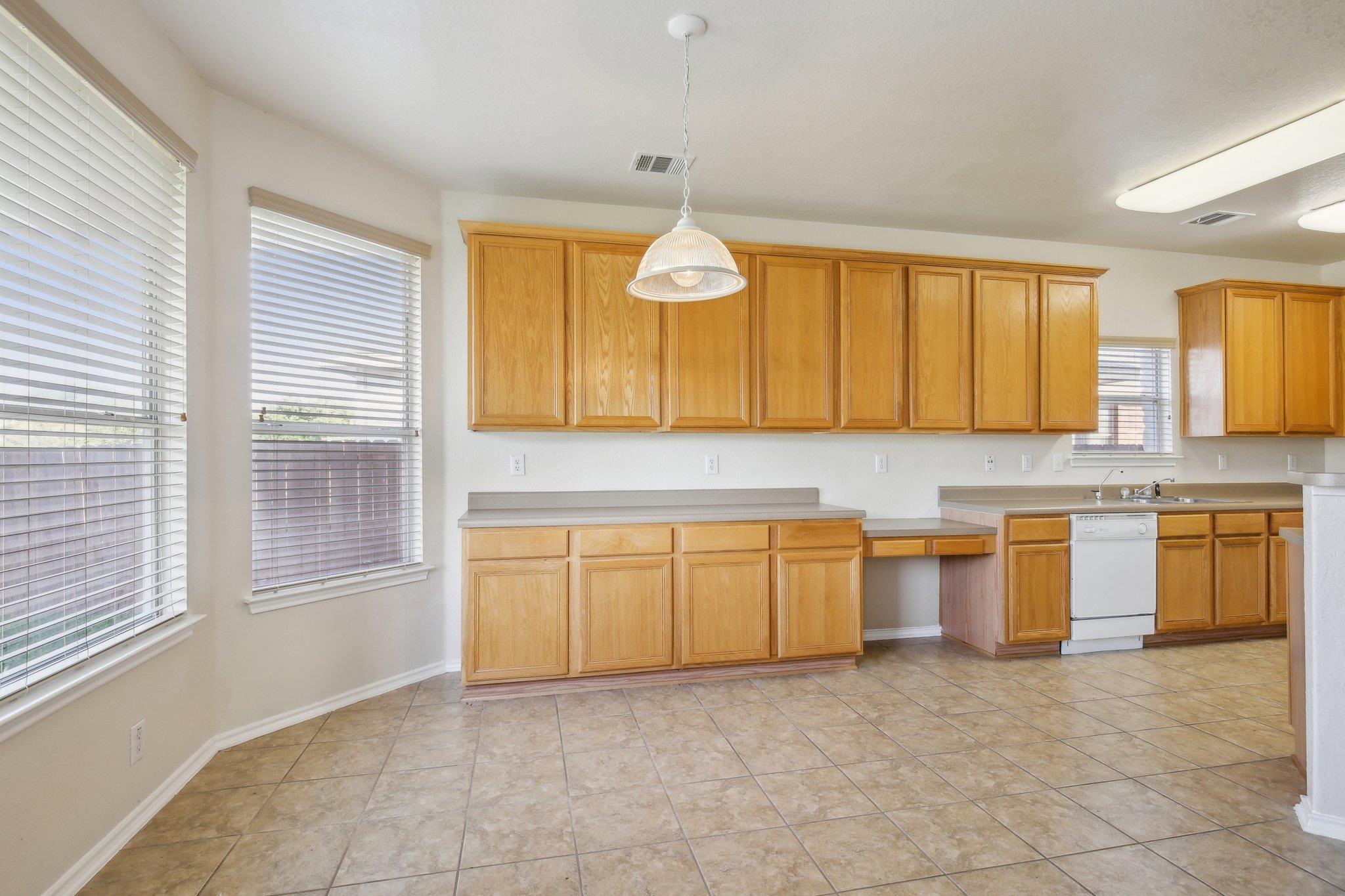 2430 Dove Crossing Dr, New Braunfels, TX 78130