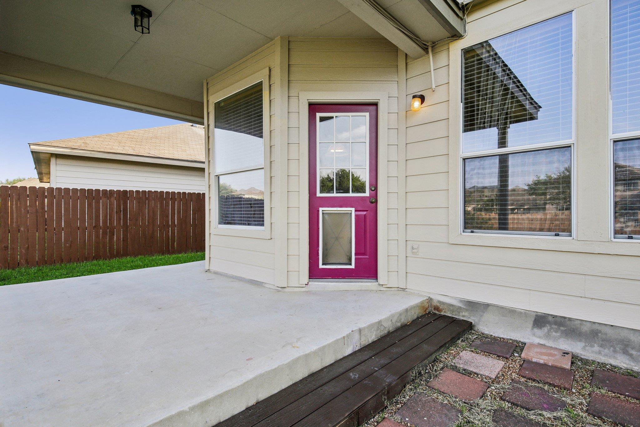 2430 Dove Crossing Dr, New Braunfels, TX 78130