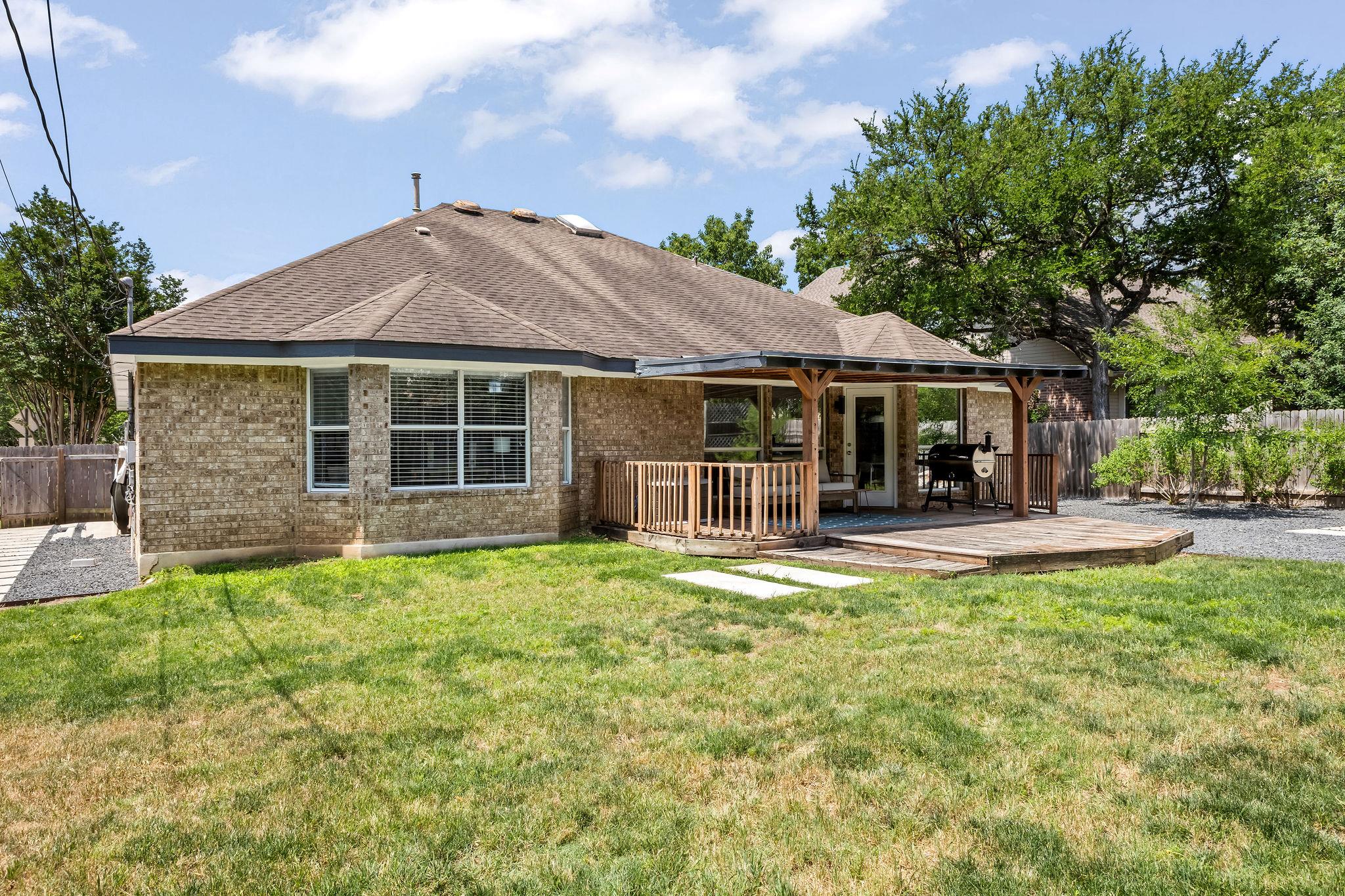 3712 Sawmill Dr, Austin, TX 78749