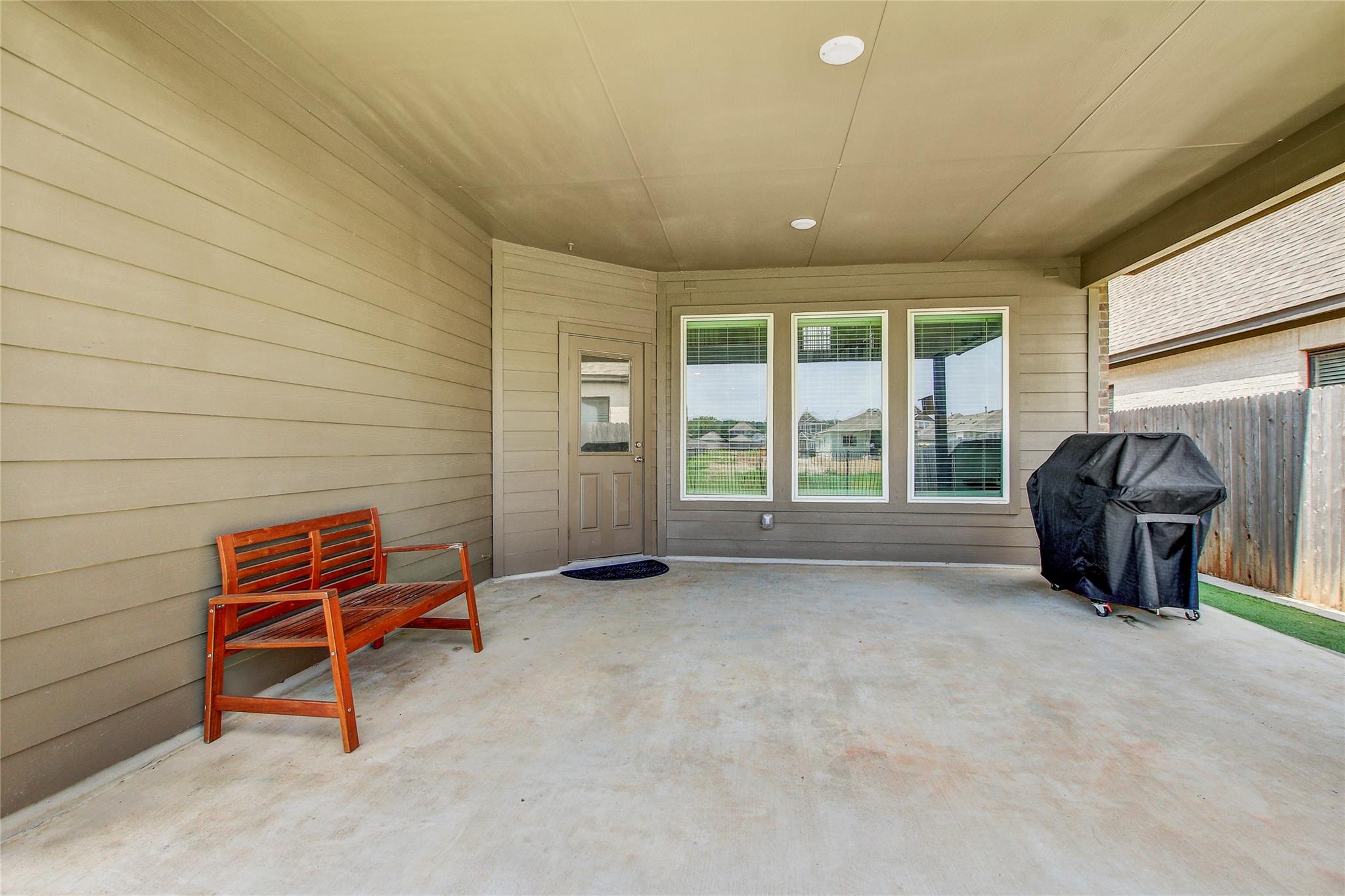 930 Blue Oak Blvd, San Marcos, TX 78666
