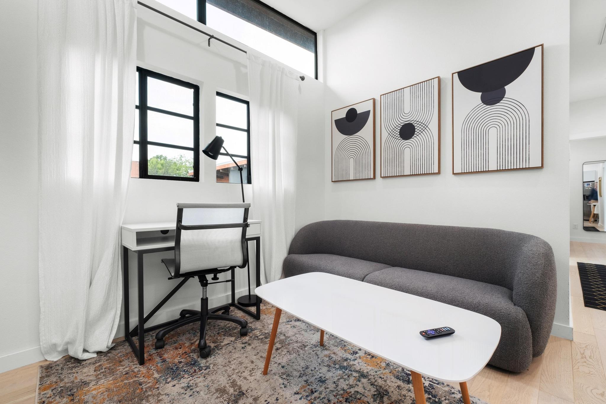 400 E 30th St # 200, Austin, TX 78705