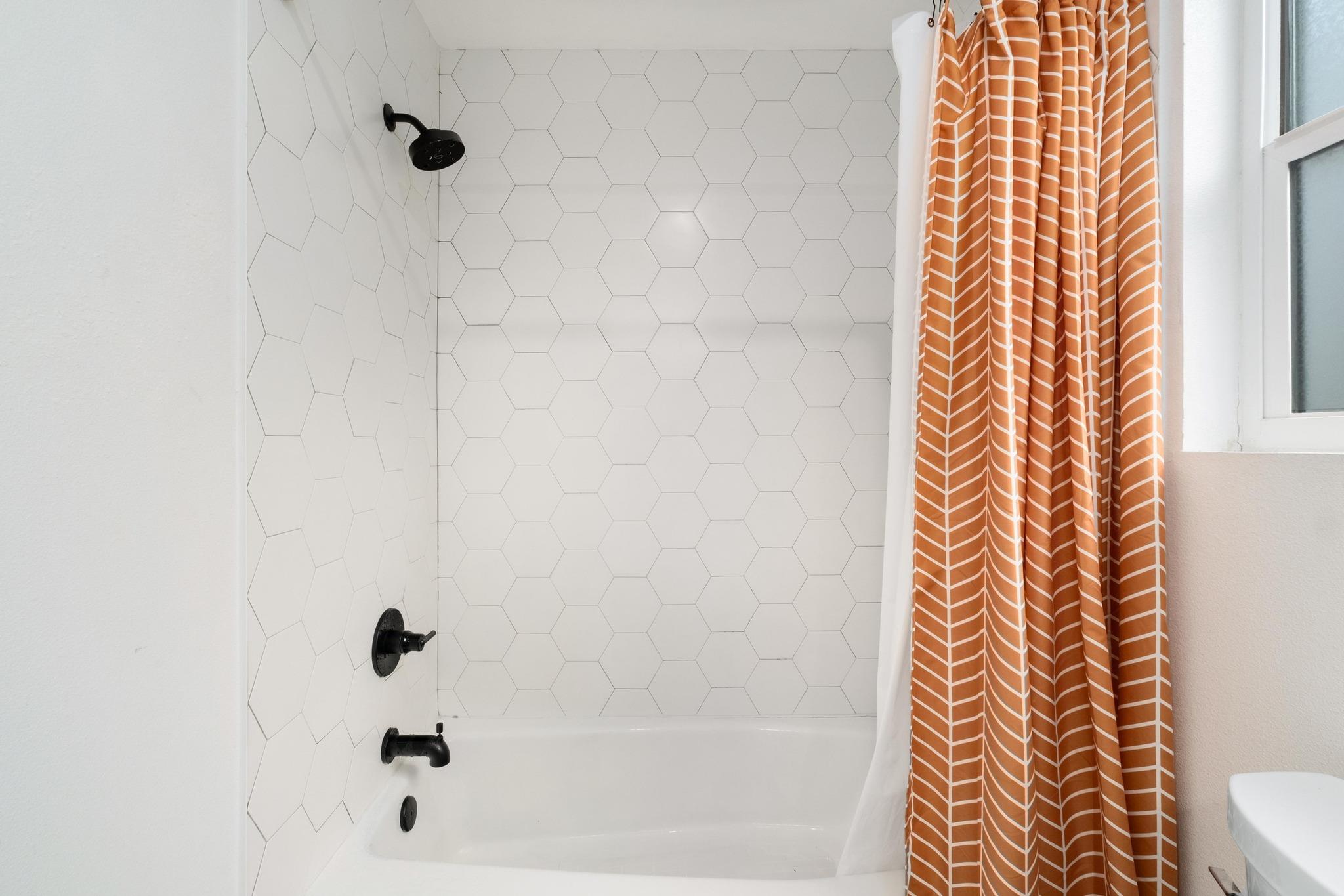 400 E 30th St # 200, Austin, TX 78705