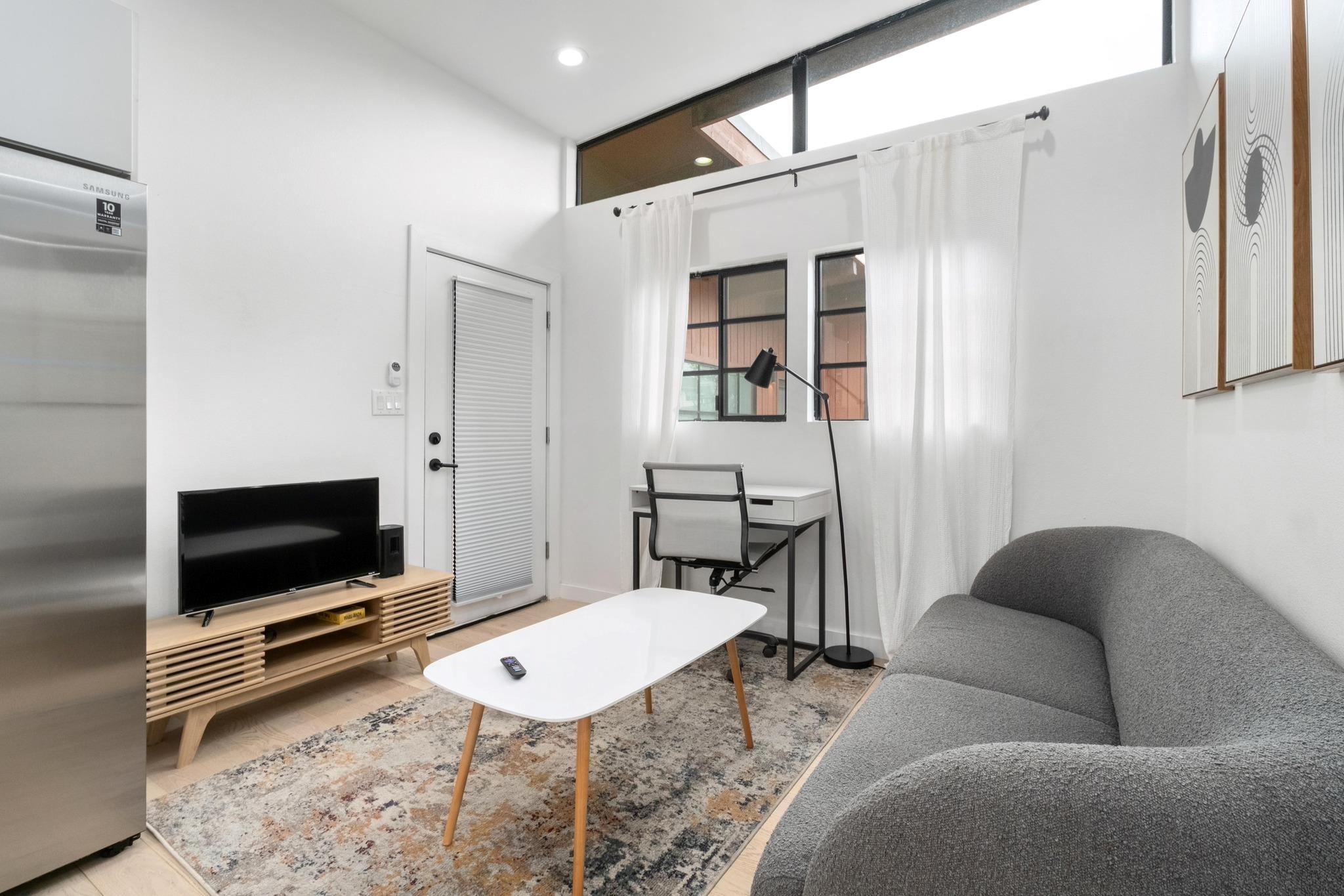 400 E 30th St # 200, Austin, TX 78705