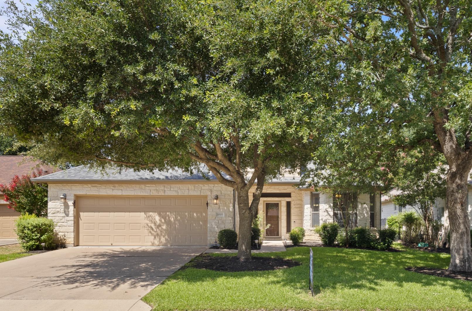 1005 Fort Davis St, Georgetown, TX 78633