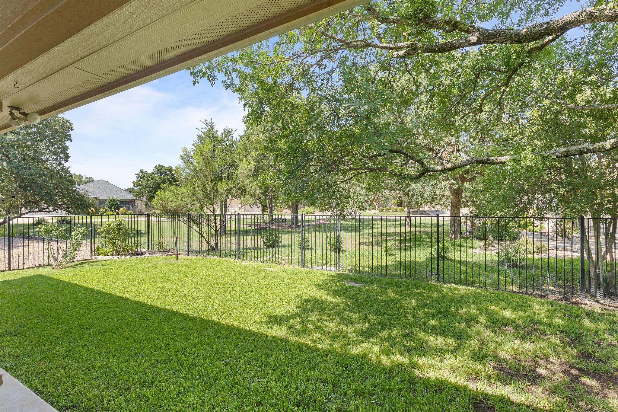 1005 Fort Davis St, Georgetown, TX 78633