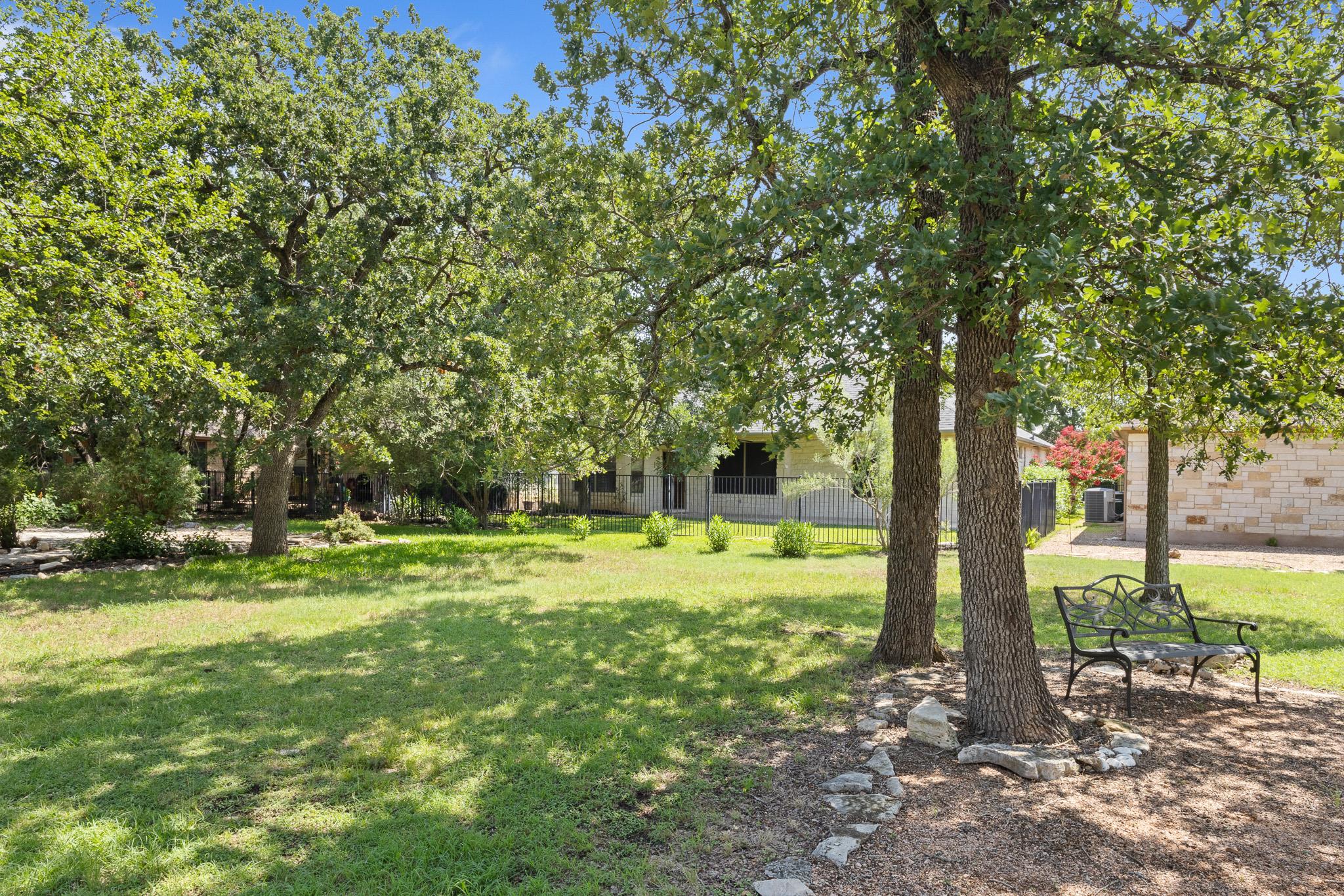 1005 Fort Davis St, Georgetown, TX 78633