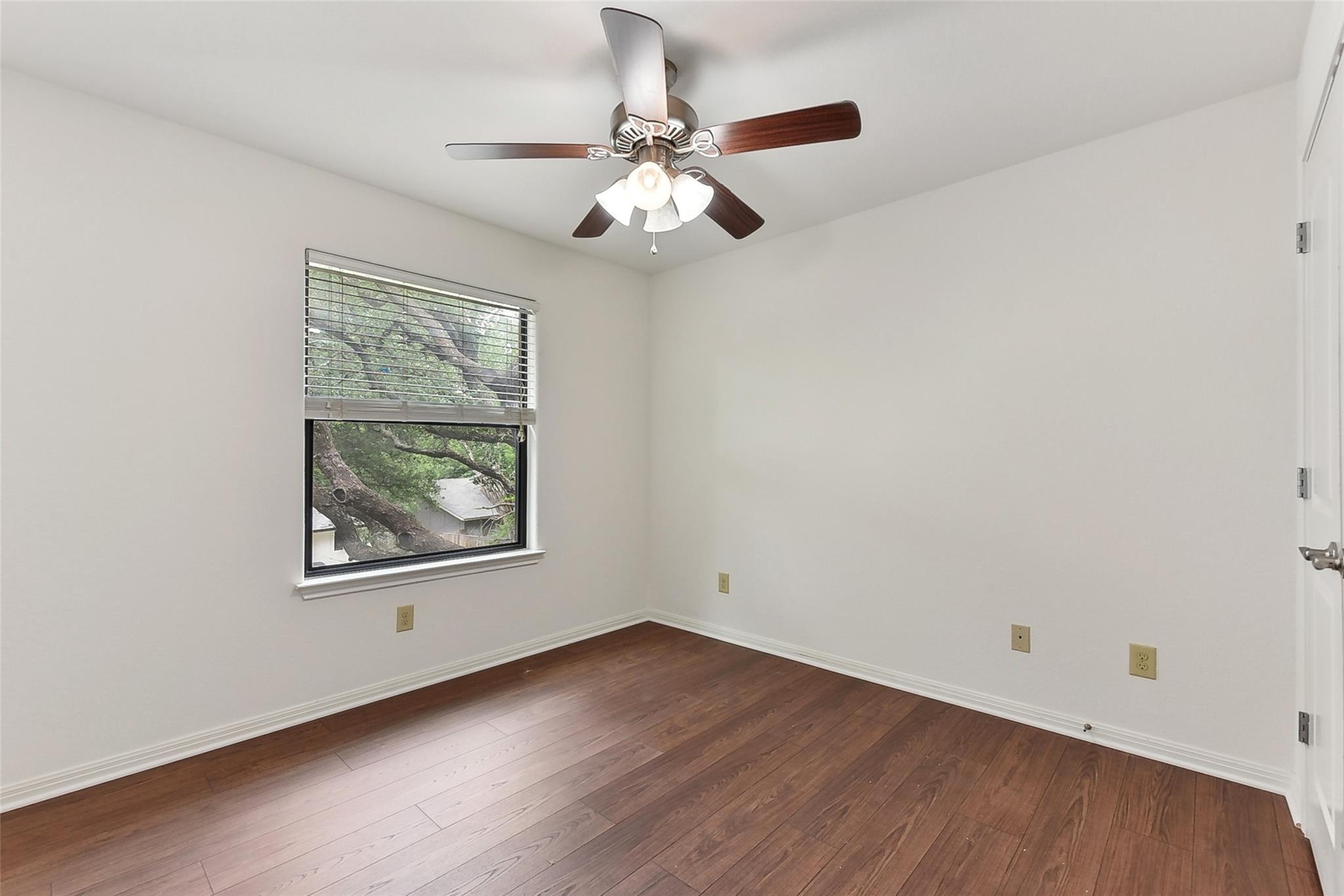 10104 Missel Thrush Dr, Austin, TX 78750