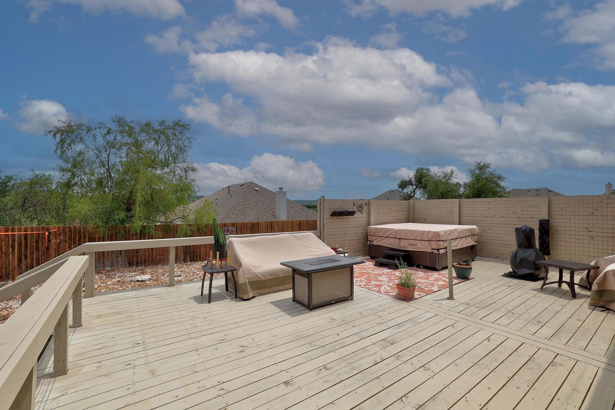 22218 W Cape Travis Bnd, Lago Vista, TX 78645