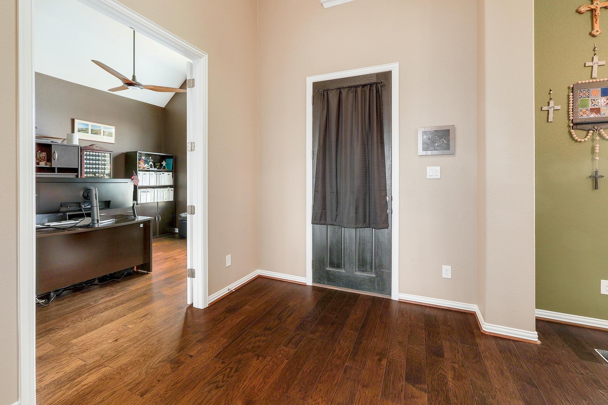 22218 W Cape Travis Bnd, Lago Vista, TX 78645