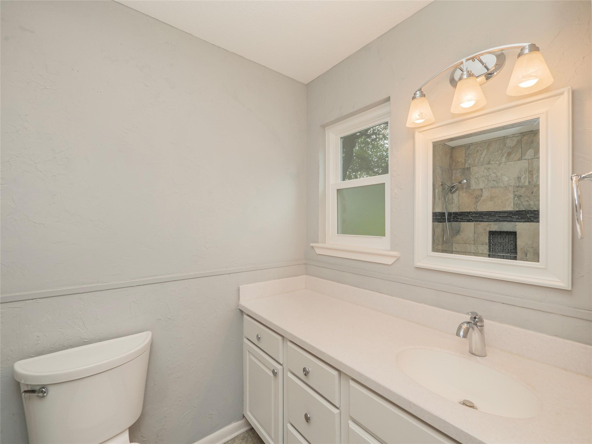 330 Yucca Dr, Kingsland, TX 78639
