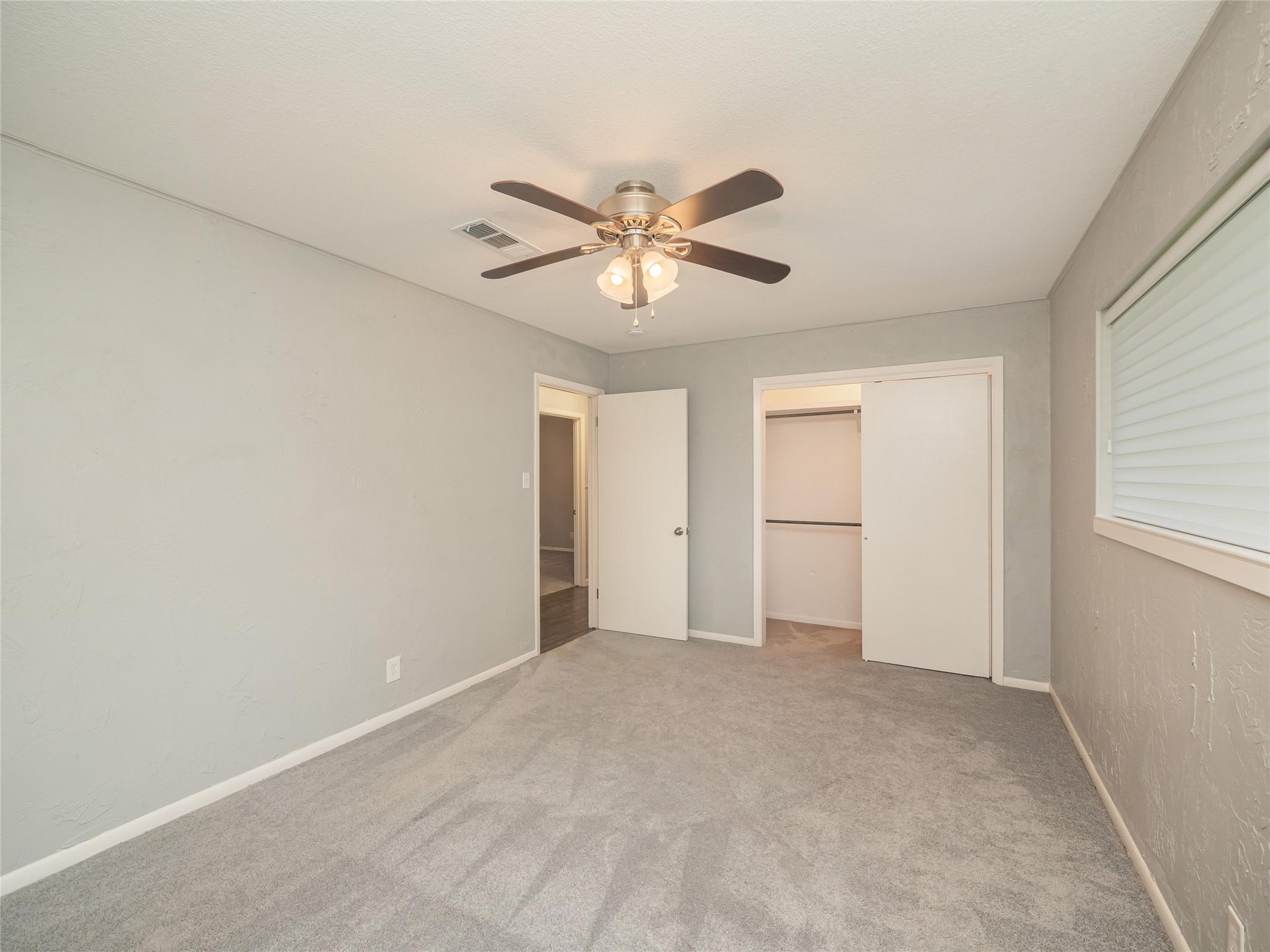 330 Yucca Dr, Kingsland, TX 78639